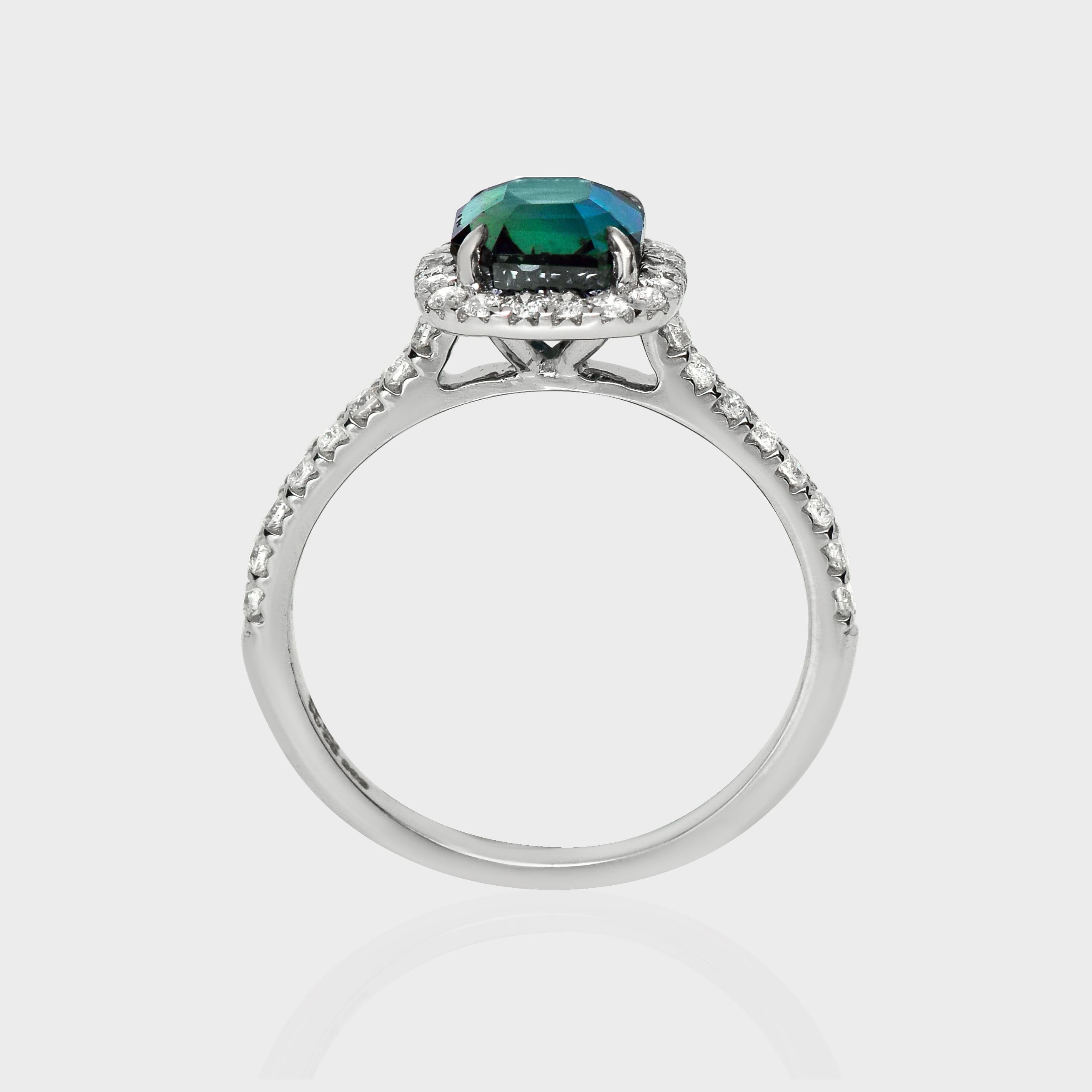 HRD 14K 2.04 Ct Natürlicher Grünlicher Blauer Saphir&Diamanten Verlobungsring (Smaragdschliff) im Angebot