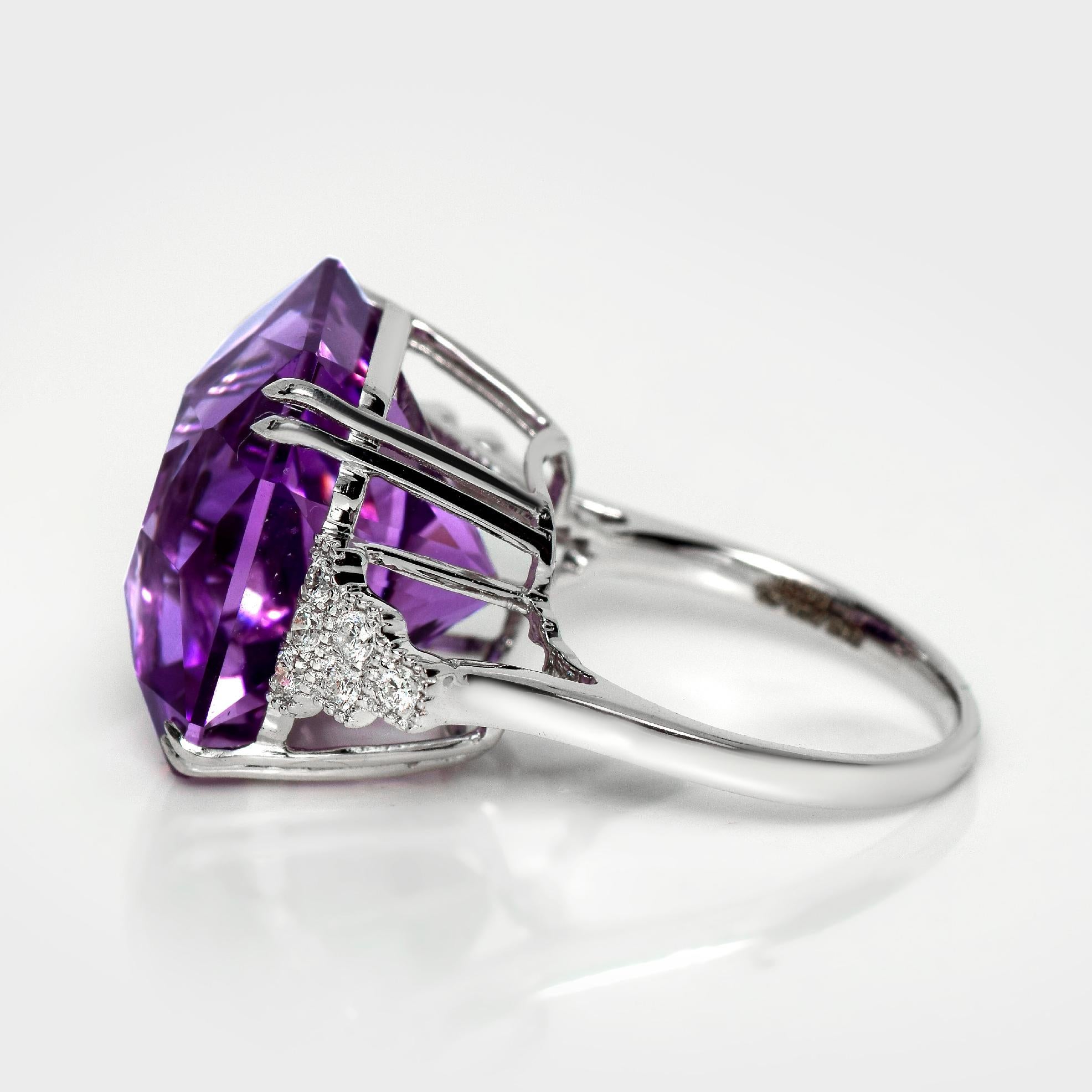 HRD 14K 20.43 ct Natural Vivid Purple Amethyst Diamonds Antique Engagement Ring Corte octogonal en venta