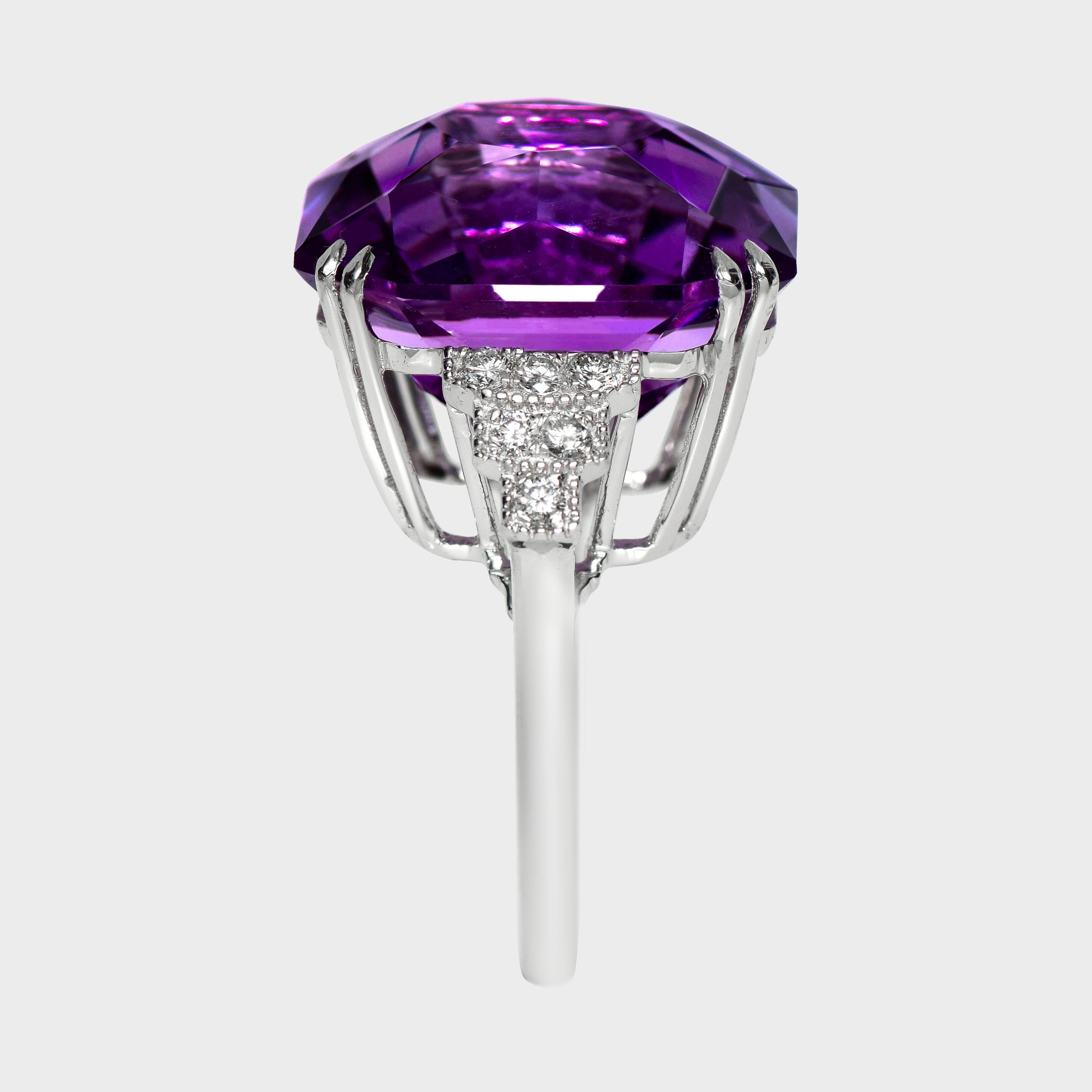 De las mujeres HRD 14K 20.43 ct Natural Vivid Purple Amethyst Diamonds Antique Engagement Ring en venta