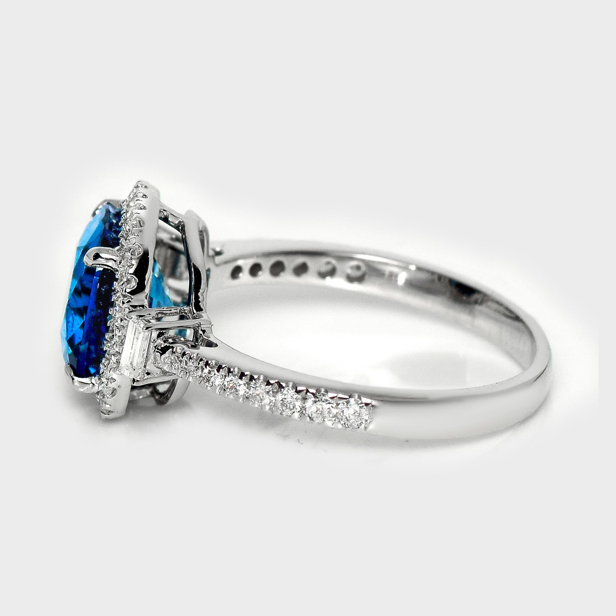 HRD 14K 2.55 ct Natural Vivid Blue Tourmaline&Diamonds Antique Engagement Ring Corte cojín en venta