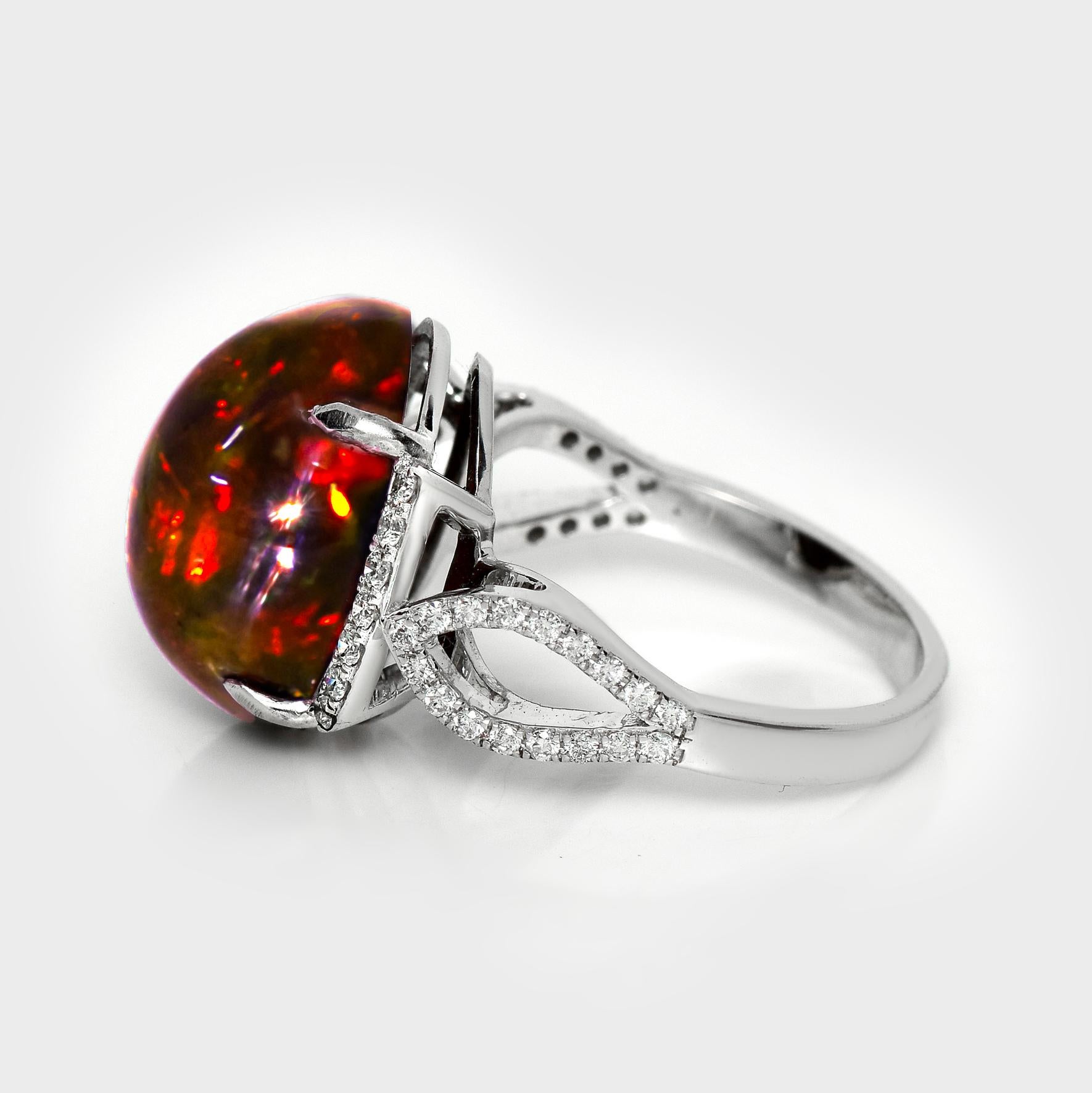 HRD 14K 5,85 ct  Natürliche Farben spielender schwarzer Opal-Diamanten-Cocktailring für Damen oder Herren im Angebot