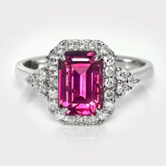 HRD 2.45 ct 14K White Gold Vivid Purple Mahenge Garnet Engagement Ring