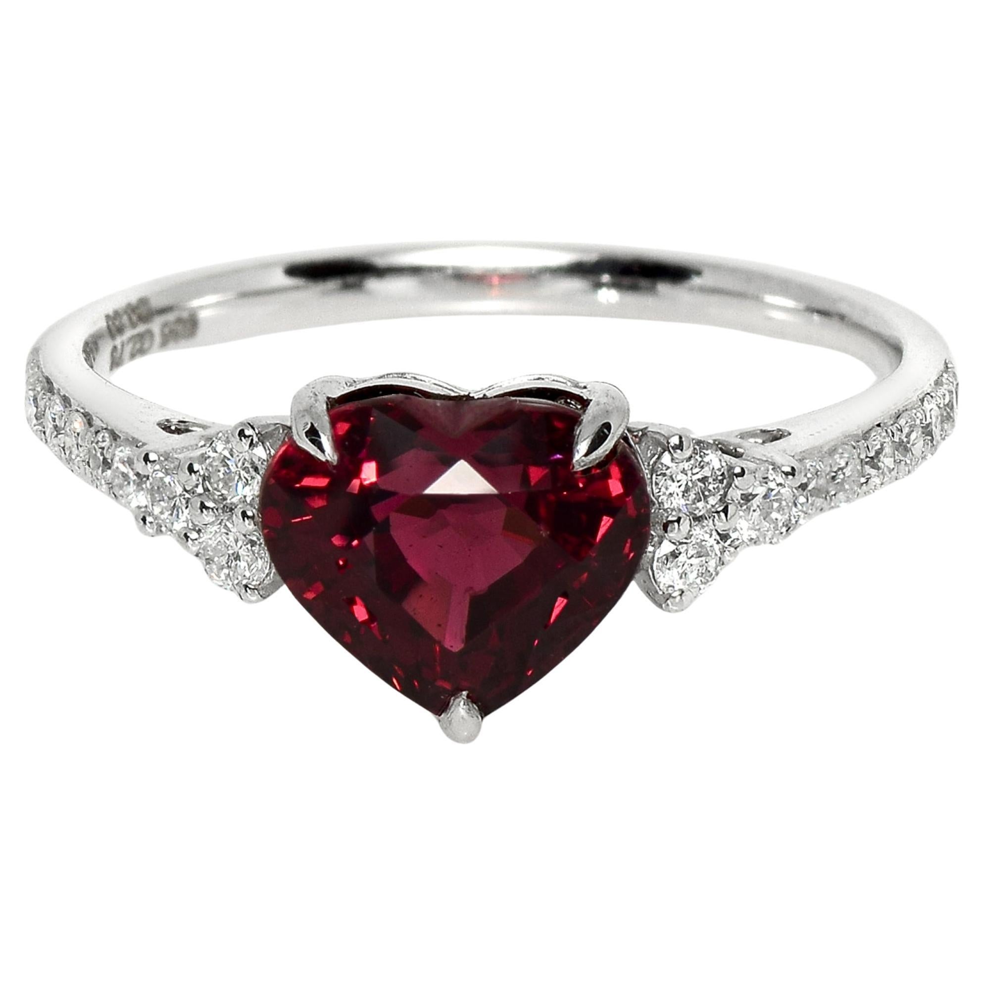 HRD 2.78 ct 14K White Gold Vivid Reddish Purple Mahenge Garnet Engagement Ring