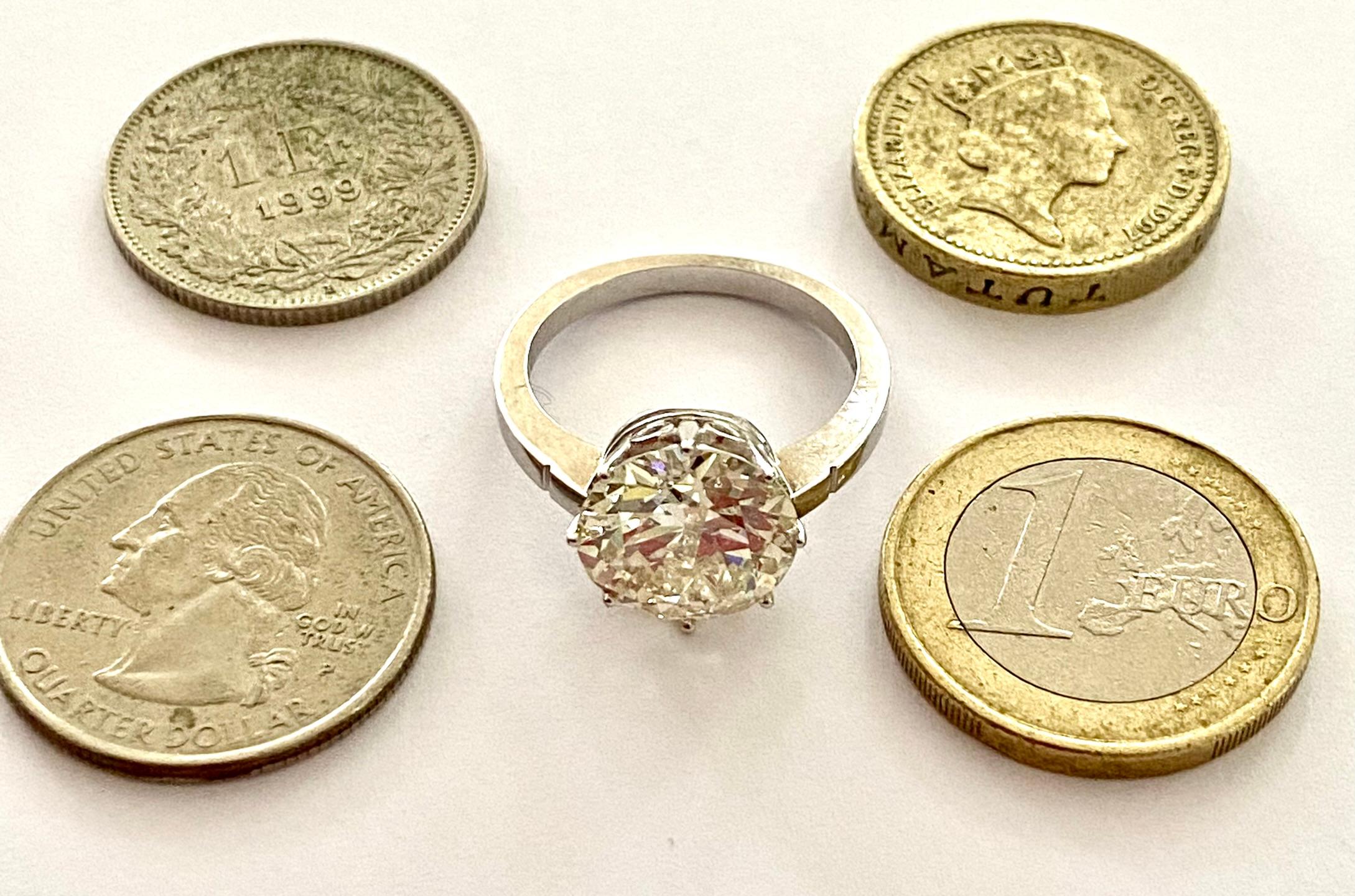 Women's H.R.D. Antwerp Certified 5.56 Ct. Old European Cut Diamond Ring '18k White Gold'