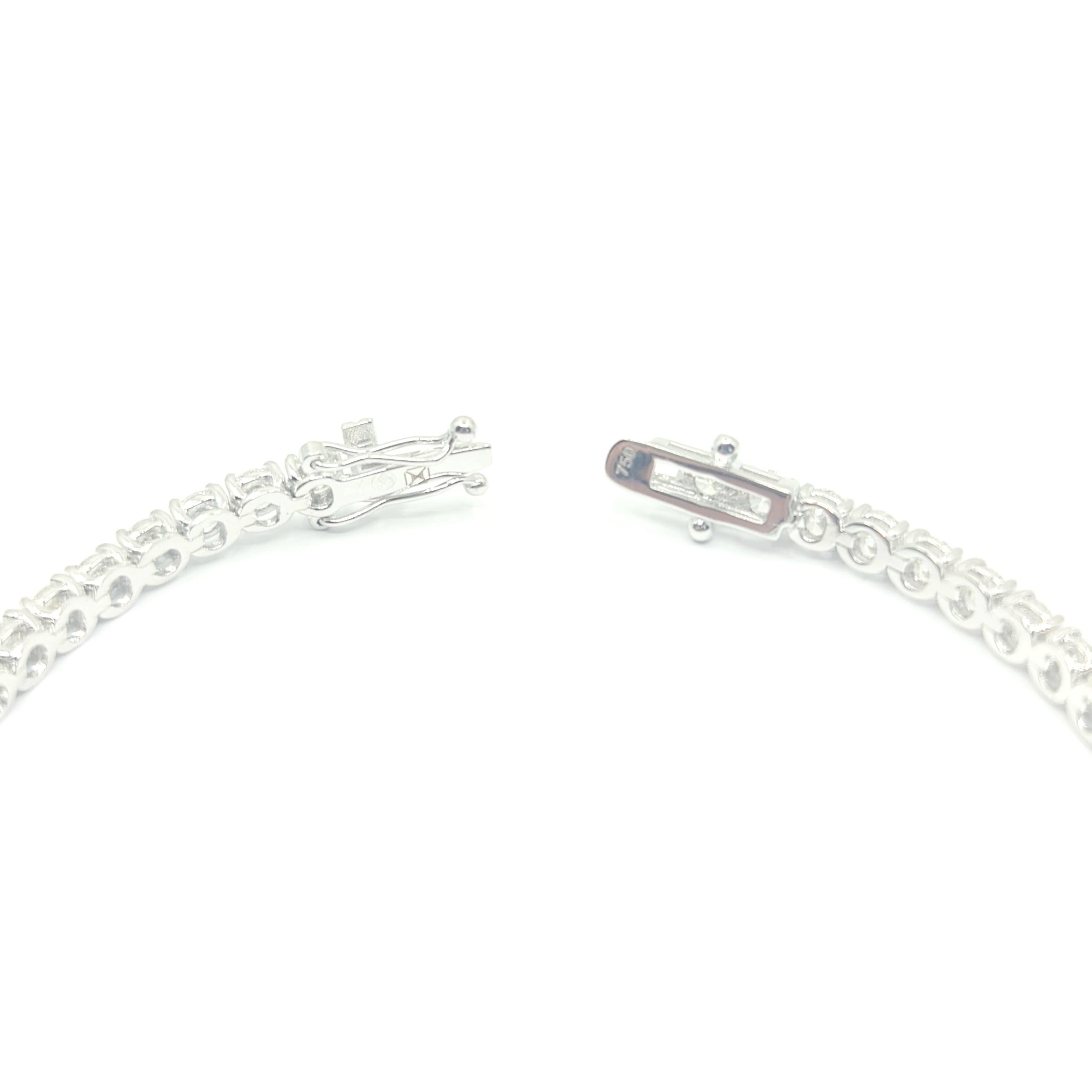 HRD Antwerp Certified 6.65 Carat G/VS-SI Diamond Tennis Bracelet 18k White Gold For Sale 3