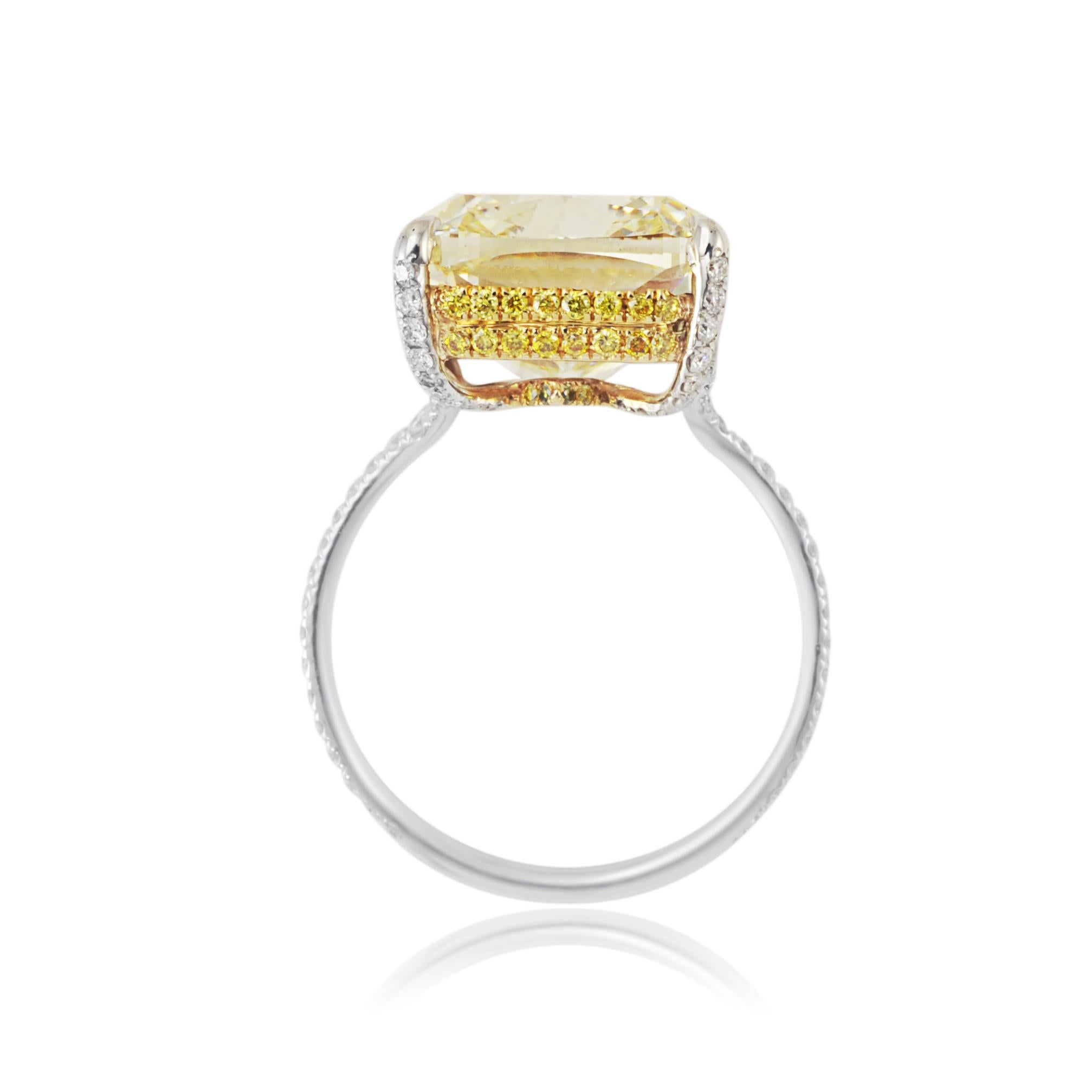 Contemporary HRD Certified 11.07 Carat Fancy Yellow Cushion Diamond Ring For Sale