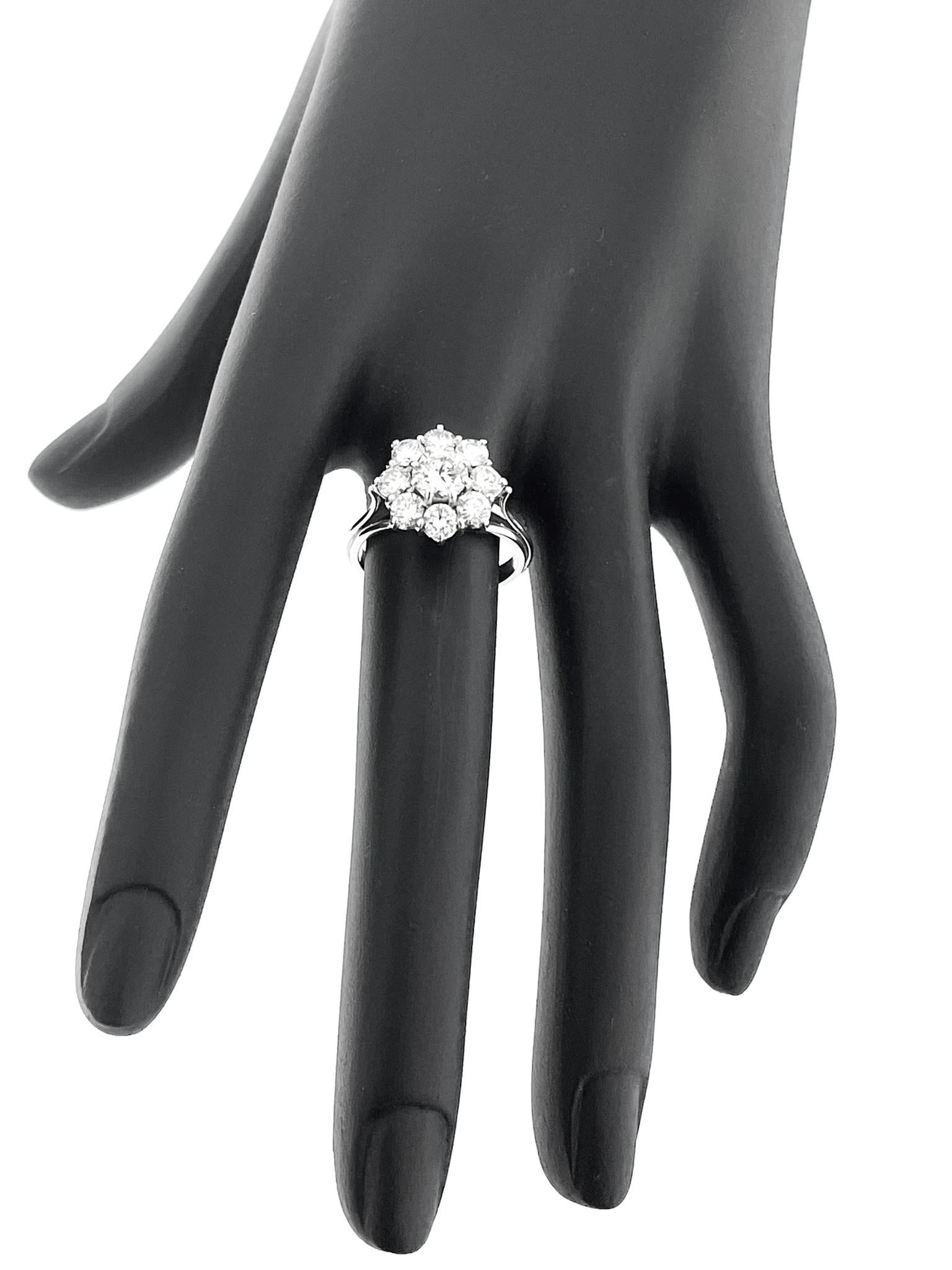 De las mujeres HRD Certificado 2.00ct Diamante Retro Anillo Platino Diseño Flor en venta