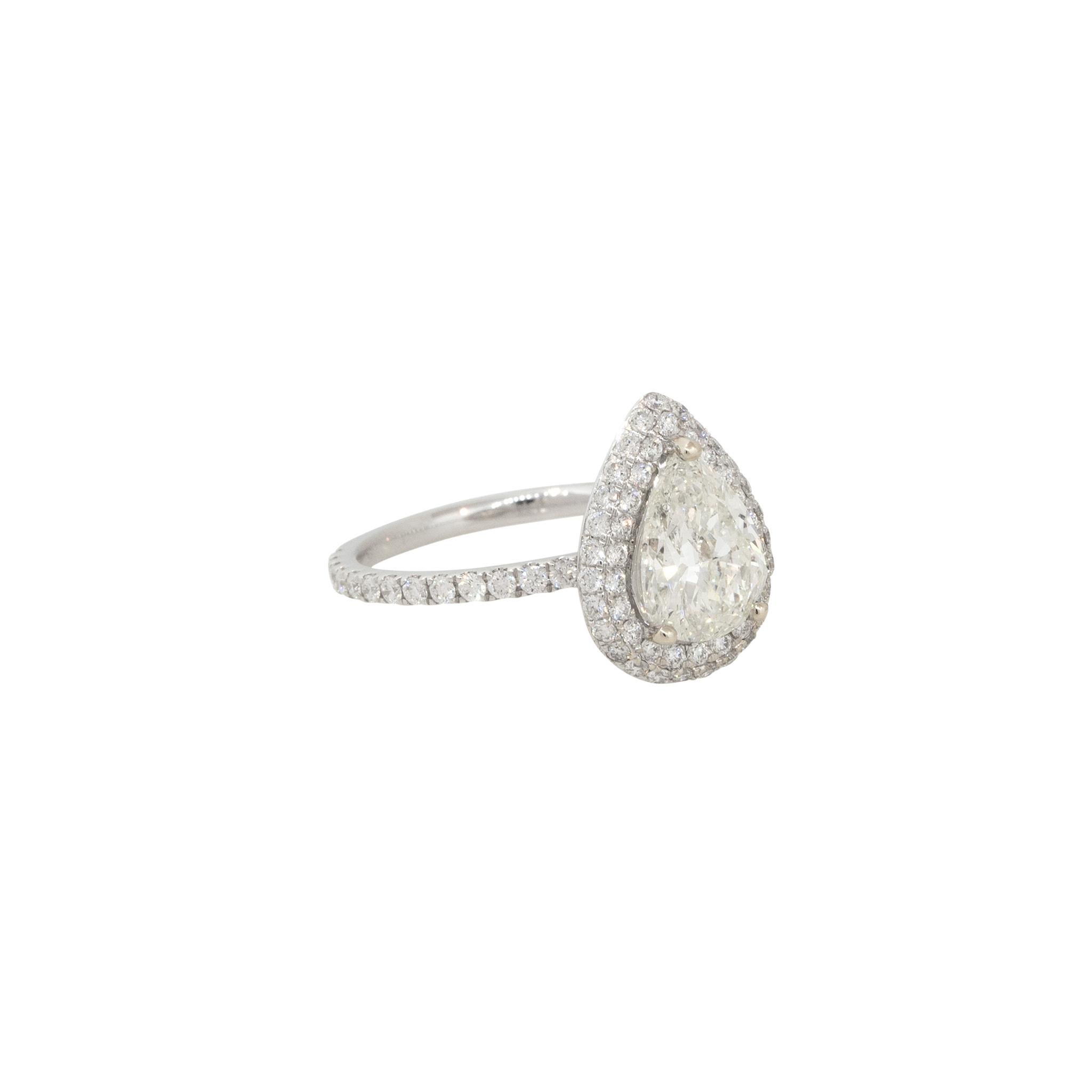 Pear Cut HRD Certified 2.88 Carat Pear Shaped Diamond Engagement Ring 18 Karat in Stock