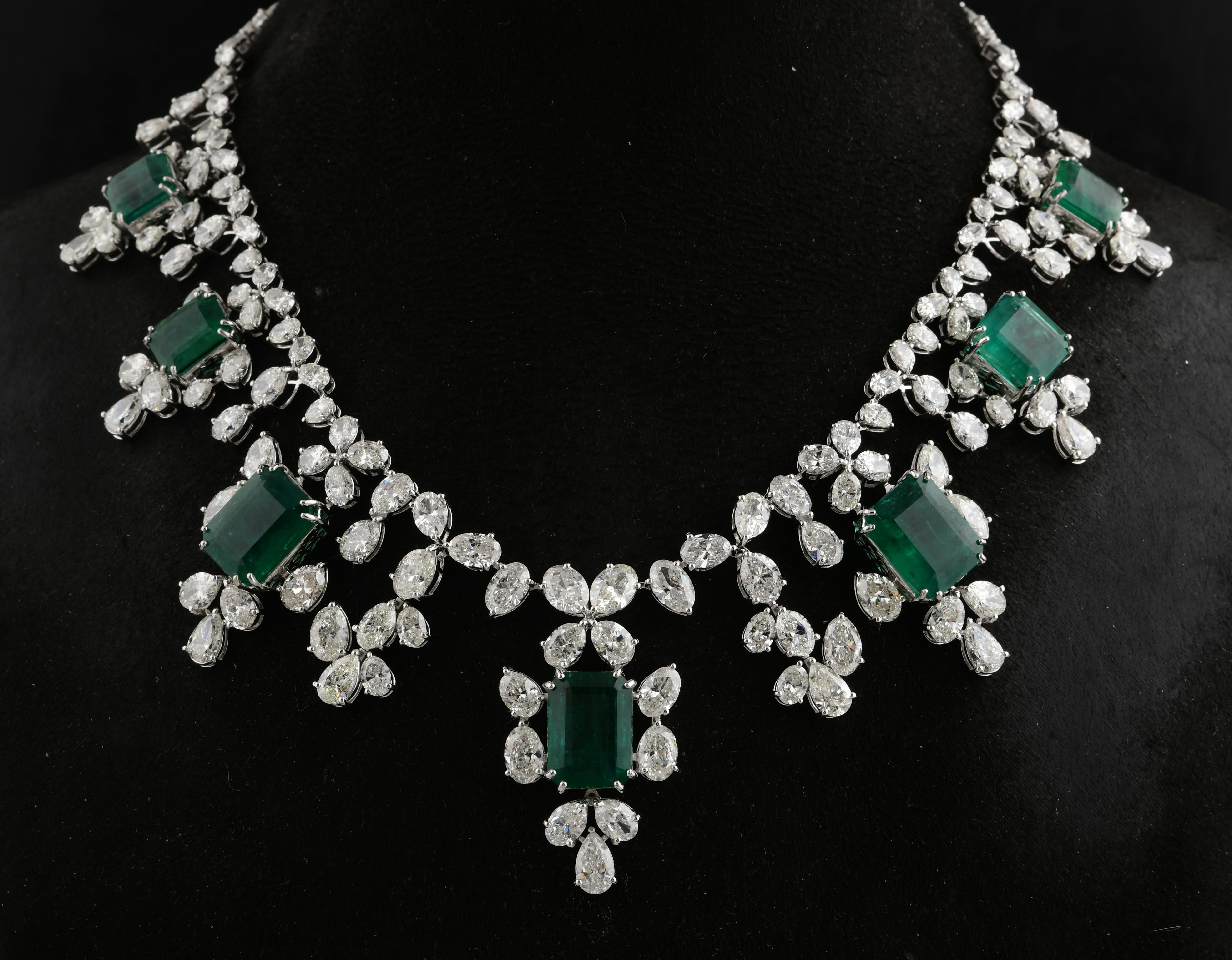42,18ctw sambischen Smaragd 50,04cts Diamant Hochzeit Tropfen Halskette 14k Weißgold im Angebot 2