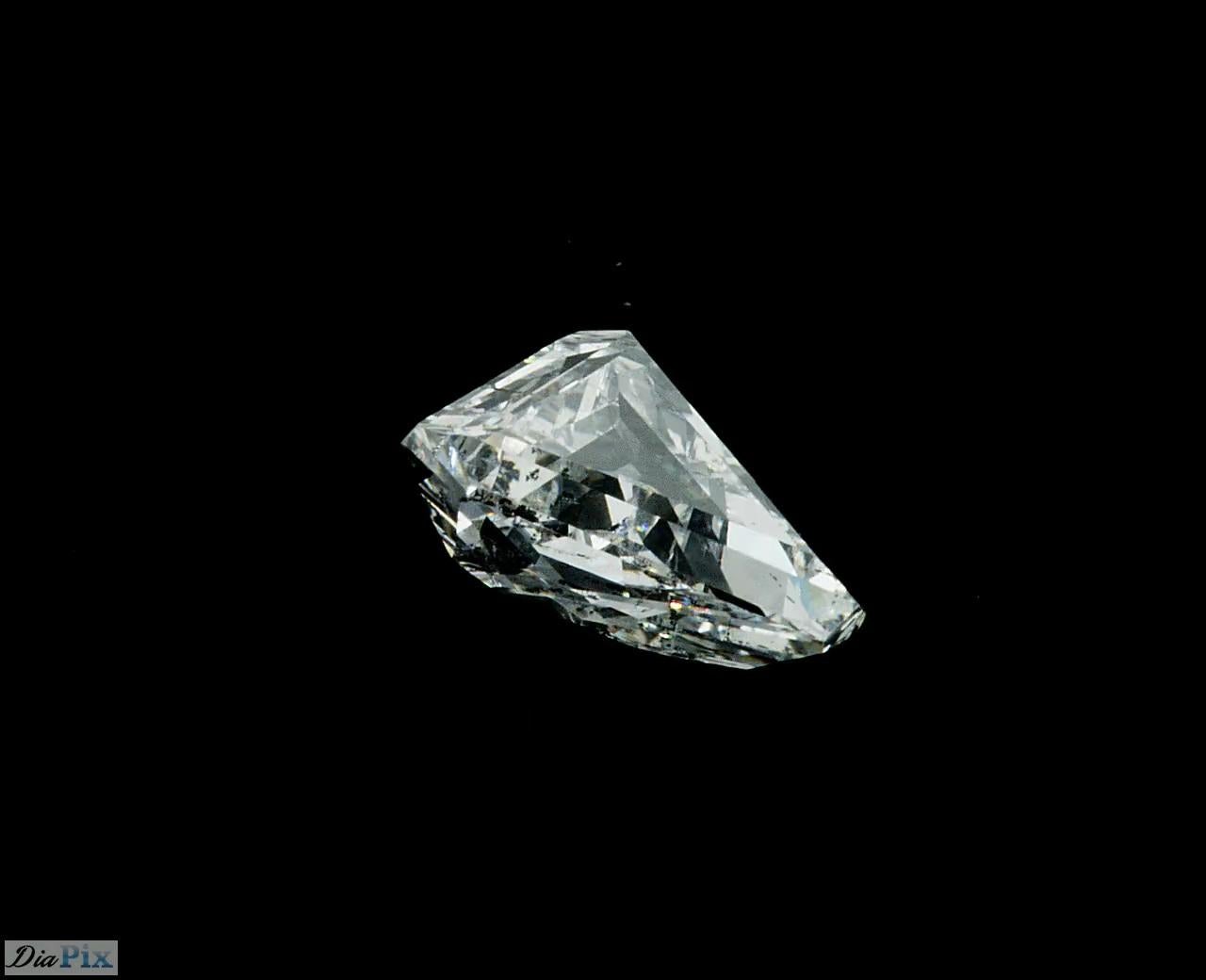 Certified Diamond, Hexagon Cut, F SI2 For Sale 3