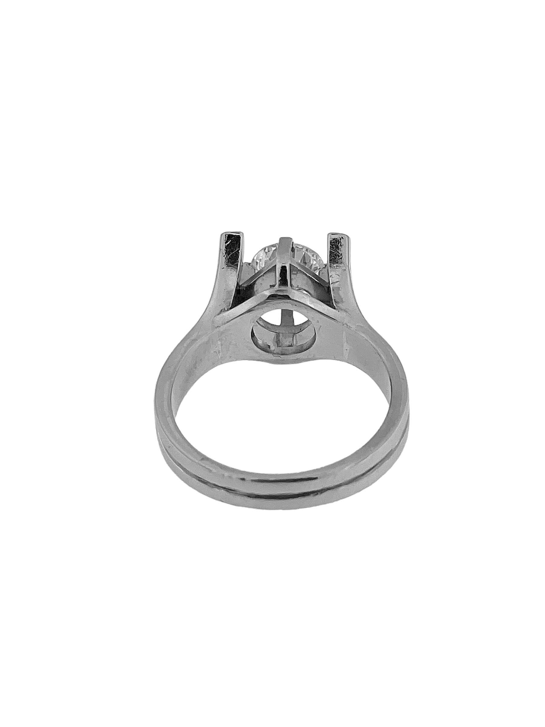 HRD Certified Palladium and Diamond Solitaire Ring For Sale 3