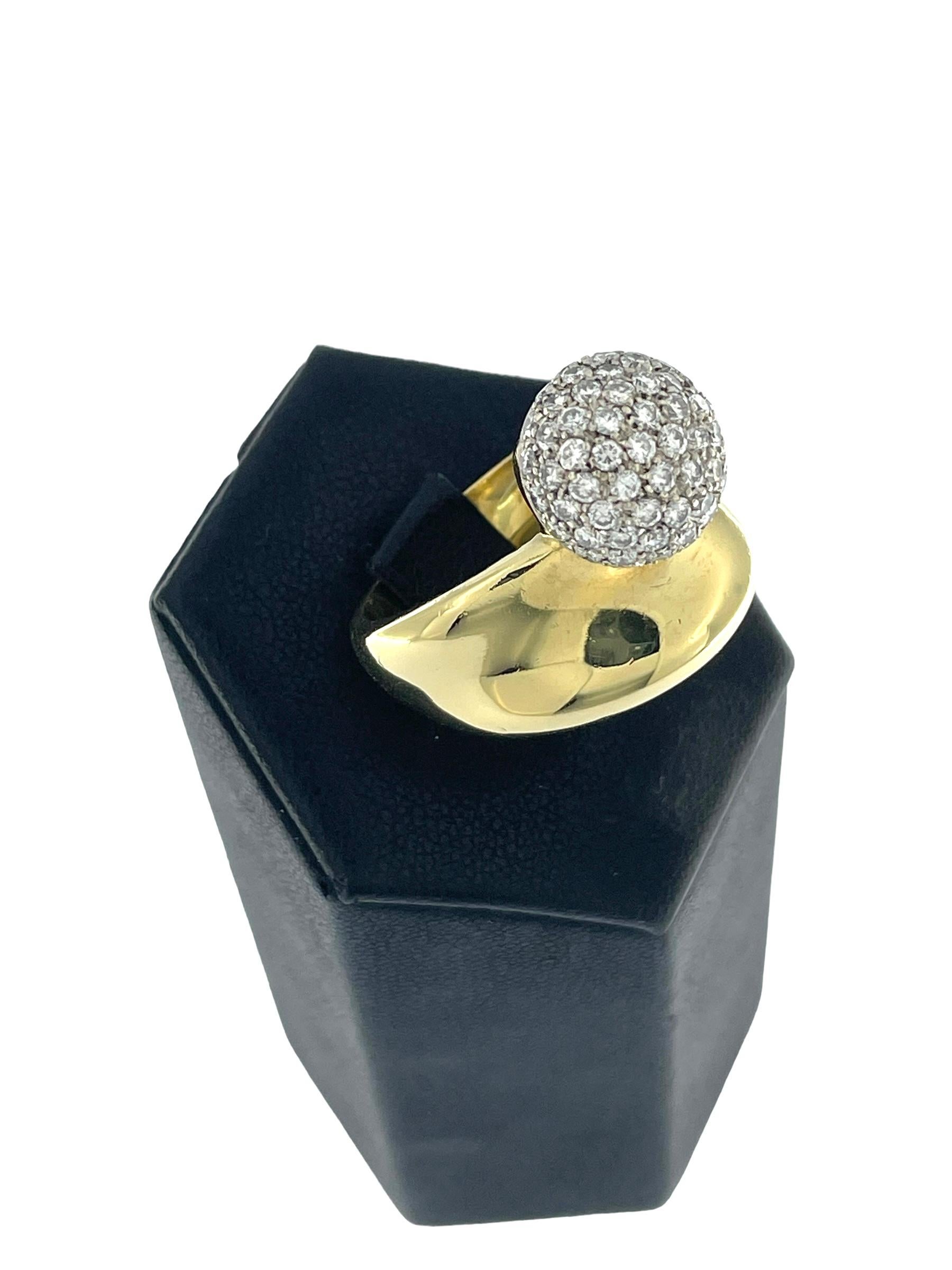 HRD Certified Retro Style Gold Ring with Diamonds For Sale 2