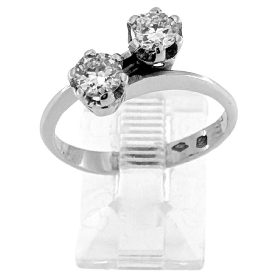 HRD Certified Retro White Gold Ring with Natural Diamonds