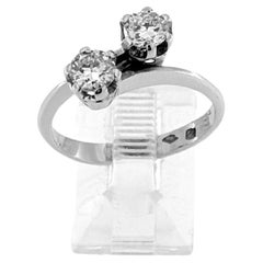 HRD-zertifizierter Retro-Ring aus Weißgold mit natürlichenen Diamanten