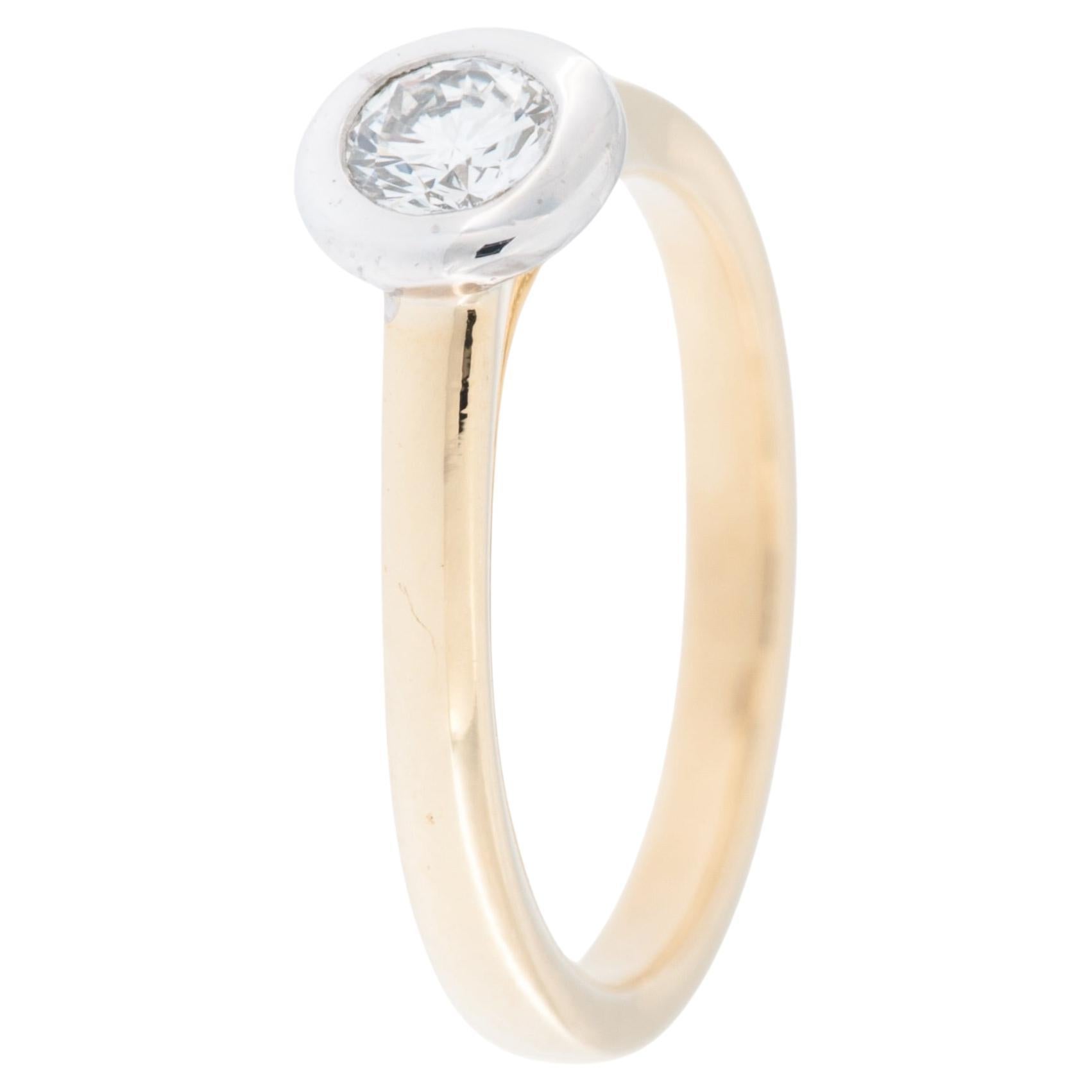 HRD Certified Solitaire Ring Yellow and White Gold with Natural Diamond