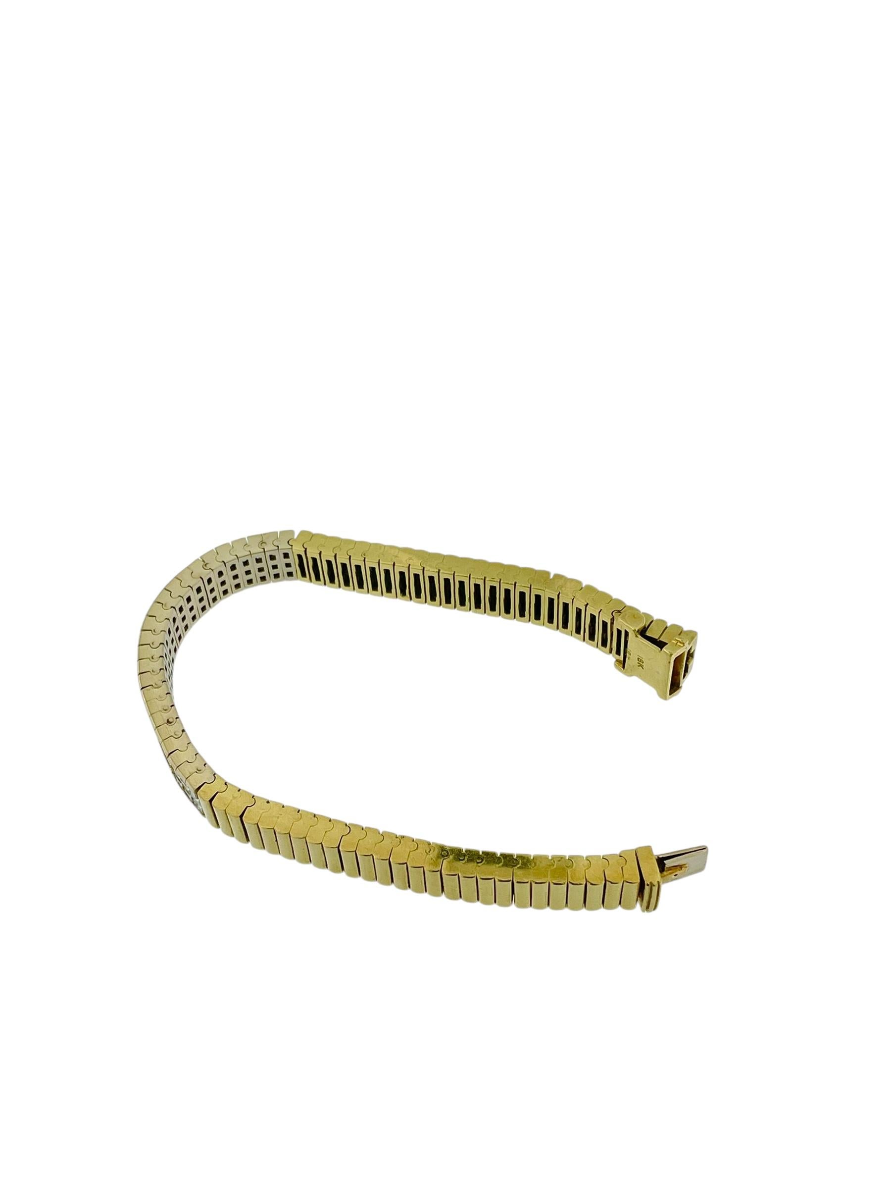 Princess Cut HRD Certified Tennis Bracelet Yellow and White Gold with Diamonds For Sale