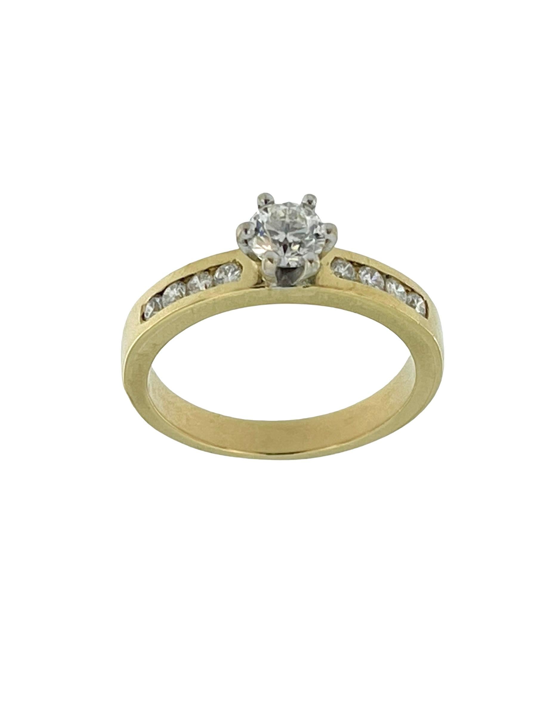 Modern HRD Certified Yellow and White Gold Engagement Ring with Diamonds For Sale