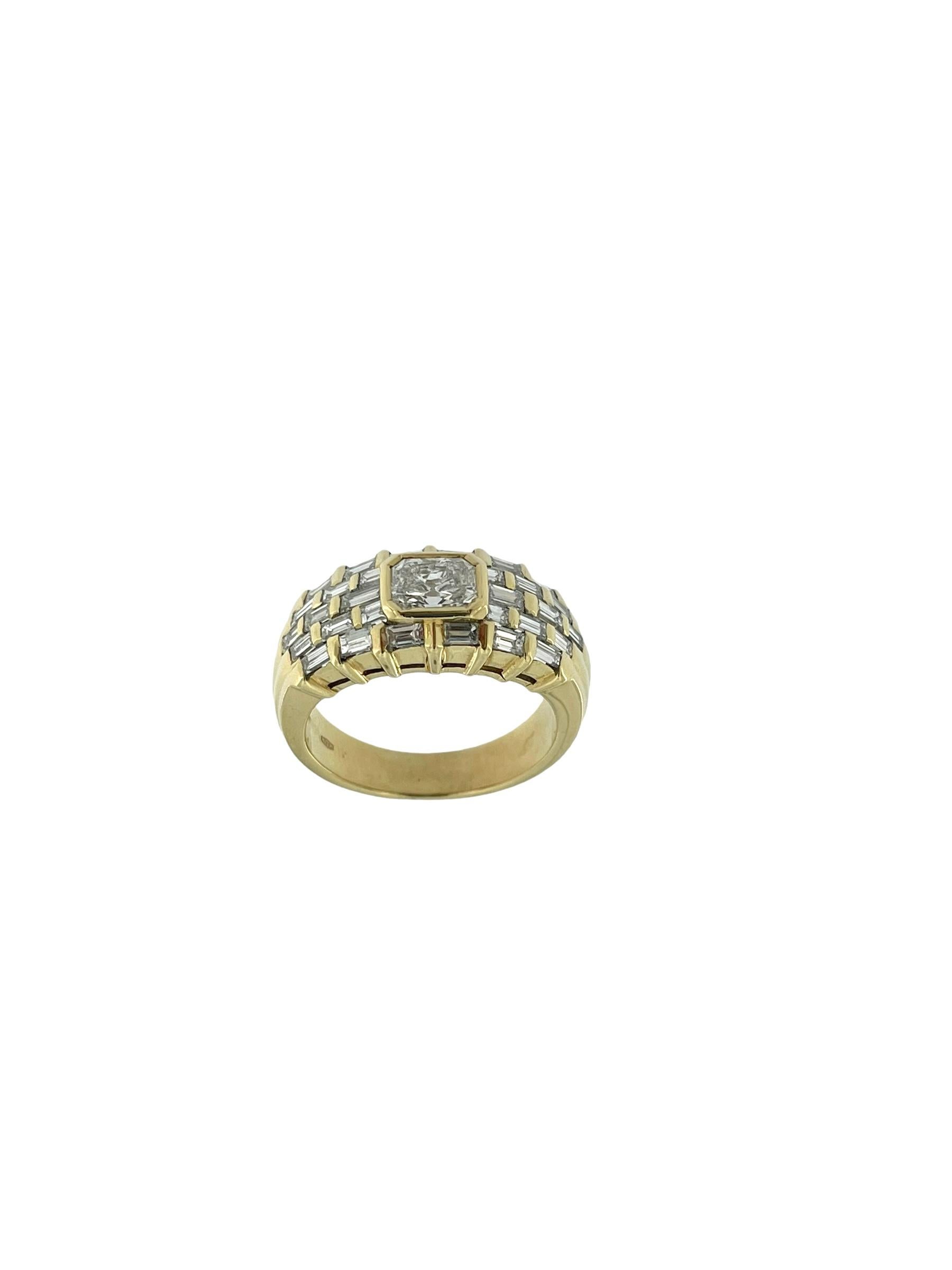 HRD Certified Yellow Gold Cocktail Ring 1.90ct Diamonds In Good Condition For Sale In Esch sur Alzette, Esch-sur-Alzette