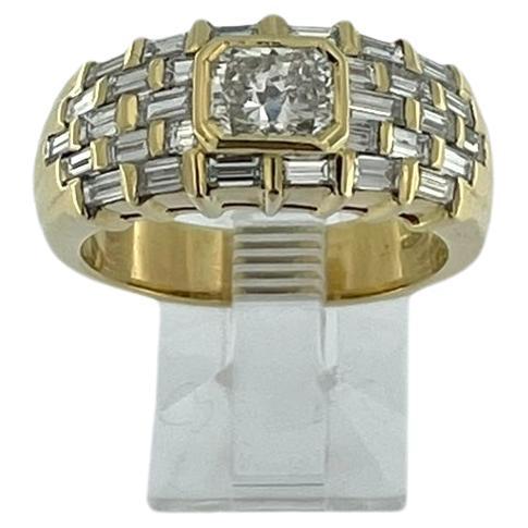 HRD Certified Yellow Gold Cocktail Ring 1.90ct Diamonds For Sale