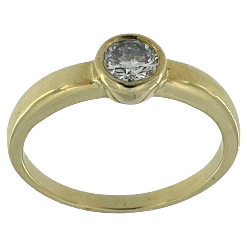 HRD Certified Yellow Gold Diamond Engagement Ring For Sale