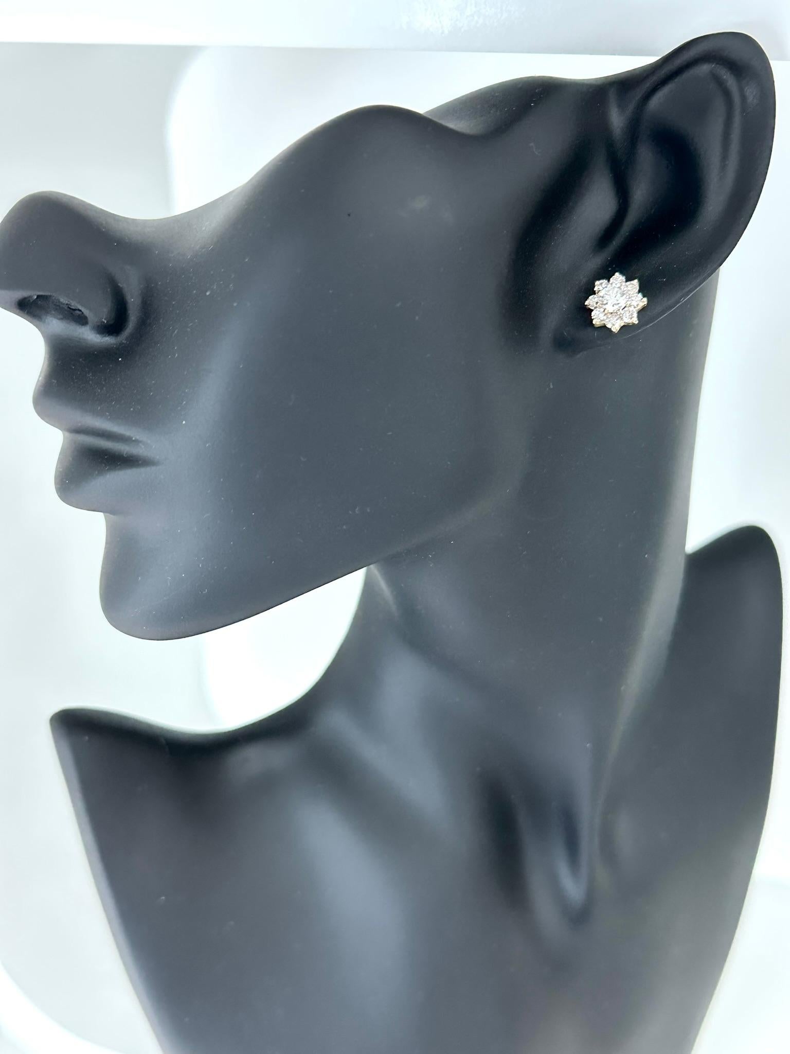 HRD Certified Yellow Gold Diamond Flower Earrings For Sale 2