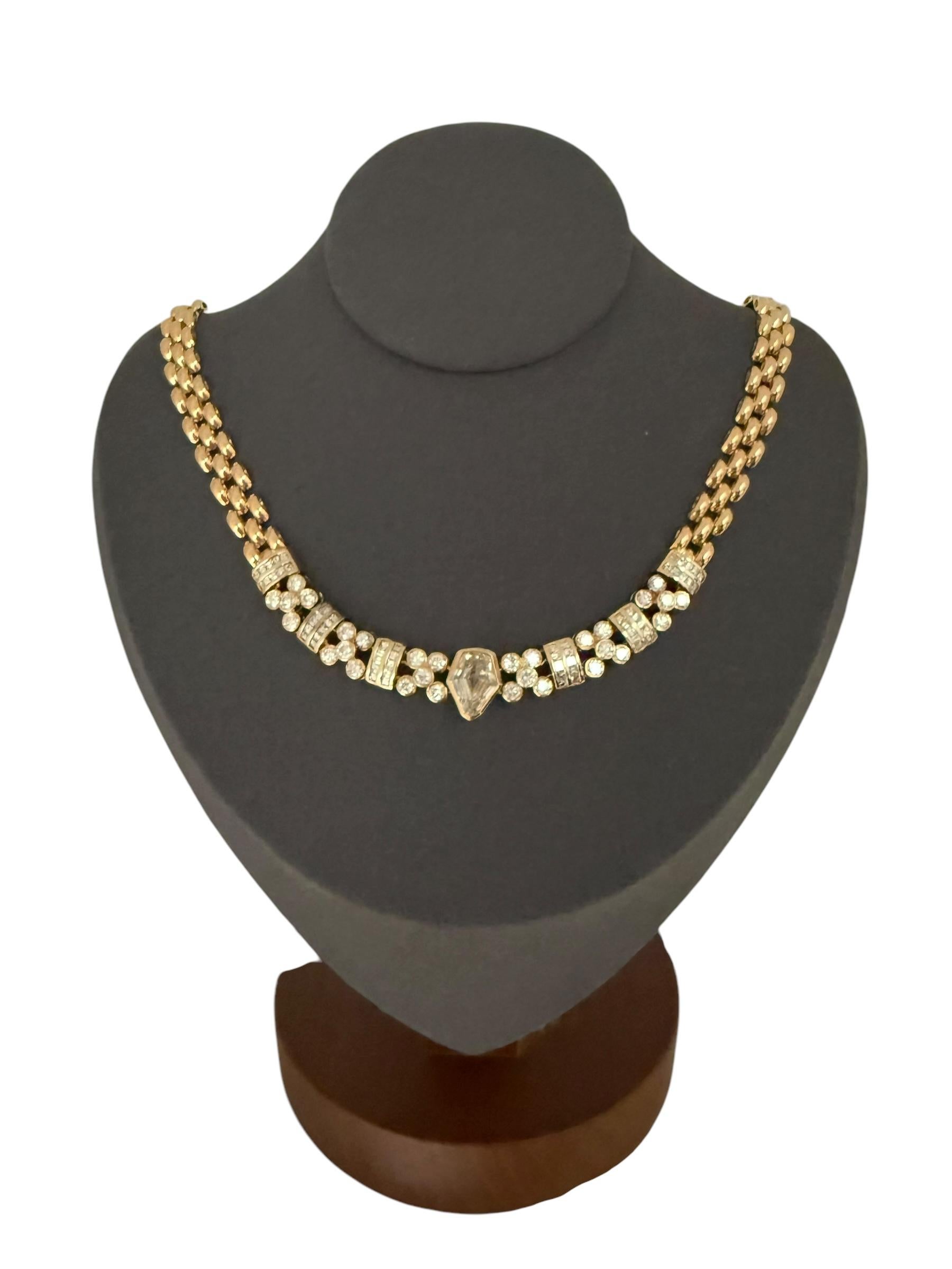 Mixed Cut HRD Certified Yellow Gold Necklace with 5.00ct Natural Diamonds For Sale