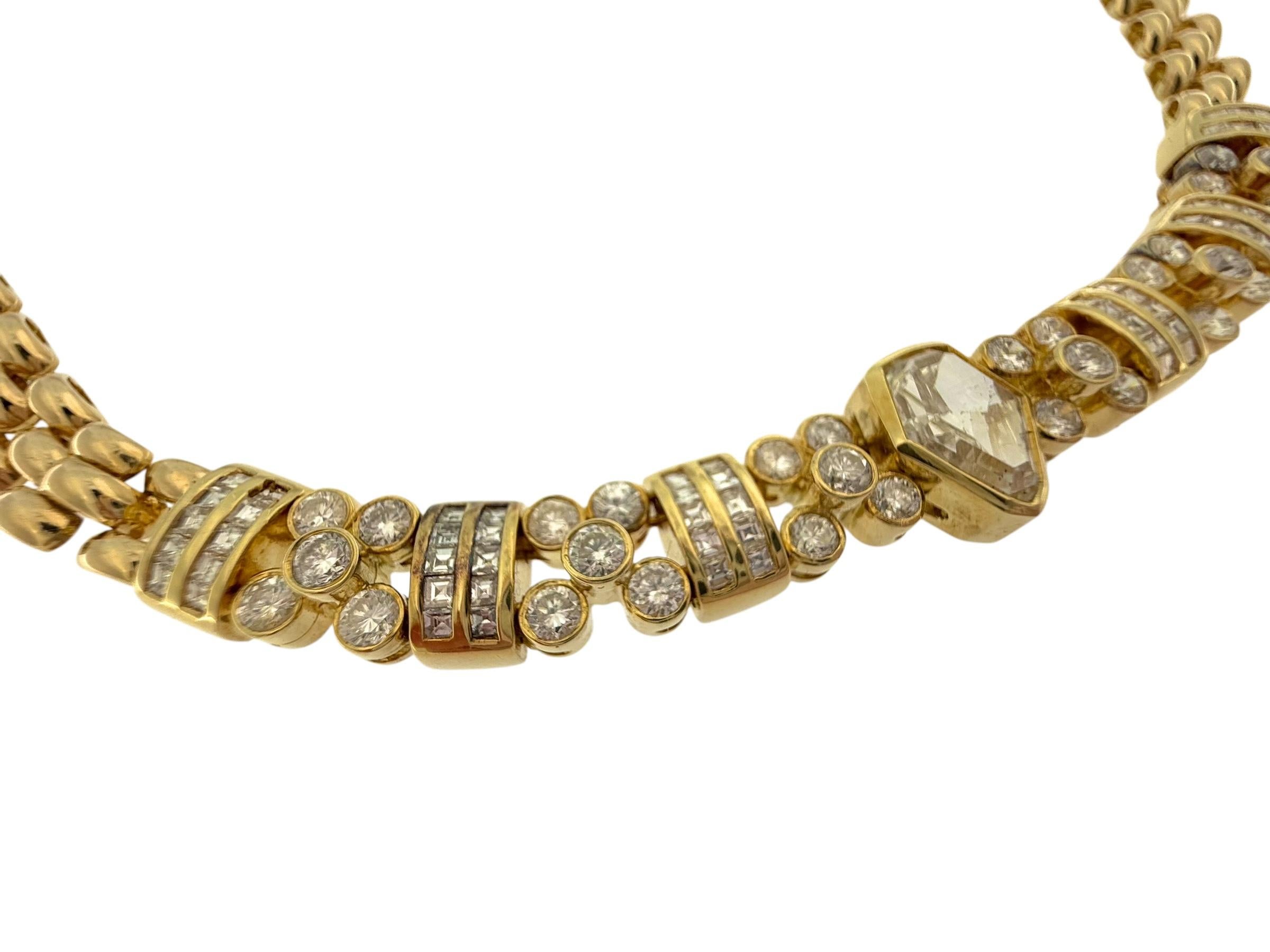 HRD Certified Yellow Gold Necklace with 5.00ct Natural Diamonds For Sale 2