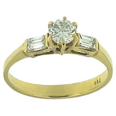 HRD Certified Yellow Gold Trilogy Ring with 0.80ct Natural Diamonds