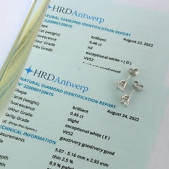 HRD report Earrings studs with brilliant cut diamonds up to 0.91ct 14k gold