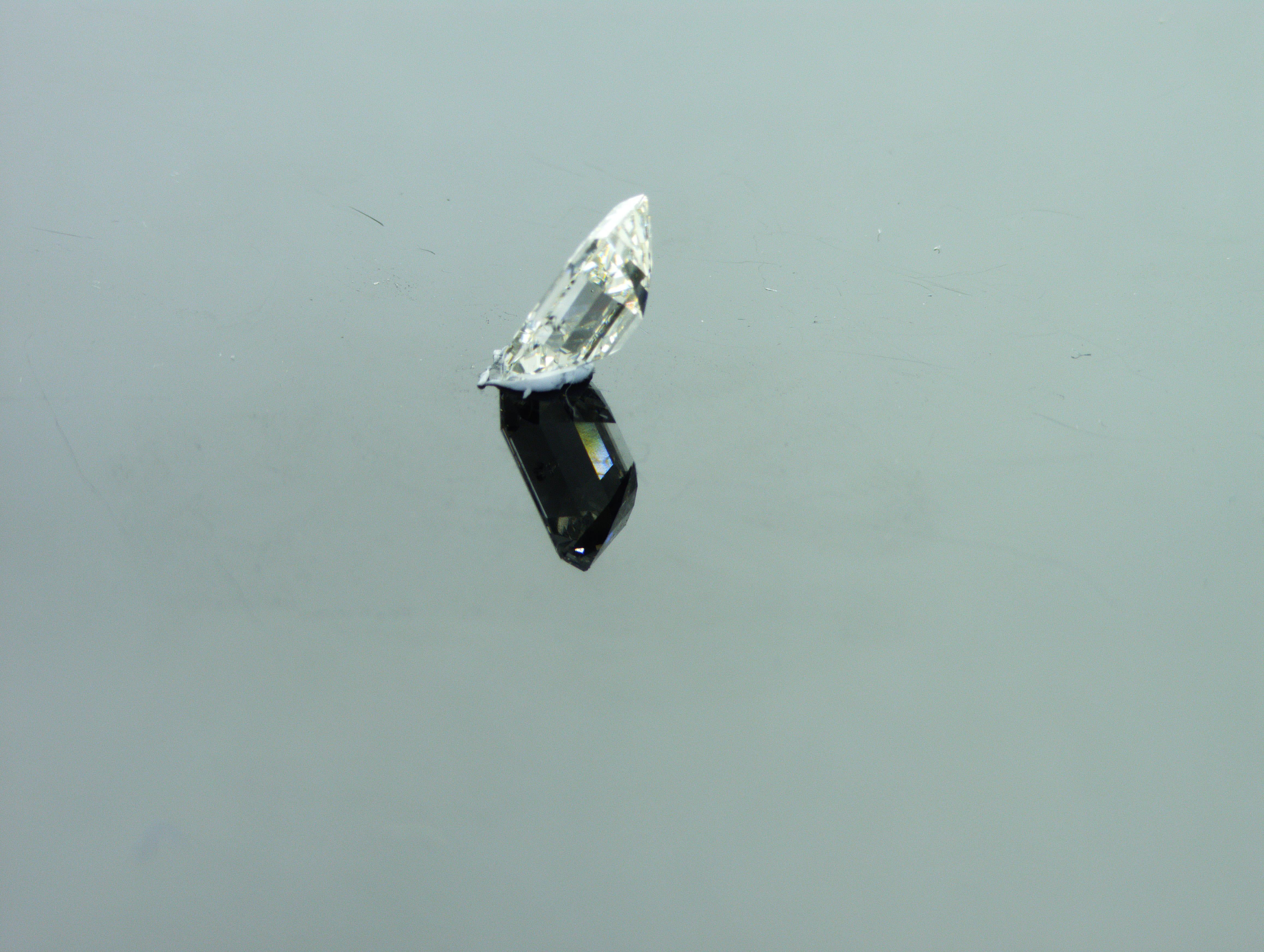 Emerald Cut HRDAntwerp certified 0.78 carat Emerald Shape Natural Diamond G SI2 For Sale