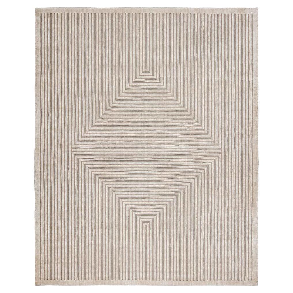 HRI Latitude La-3058 Ivory - Grey Area Rug — 10' x 14' For Sale
