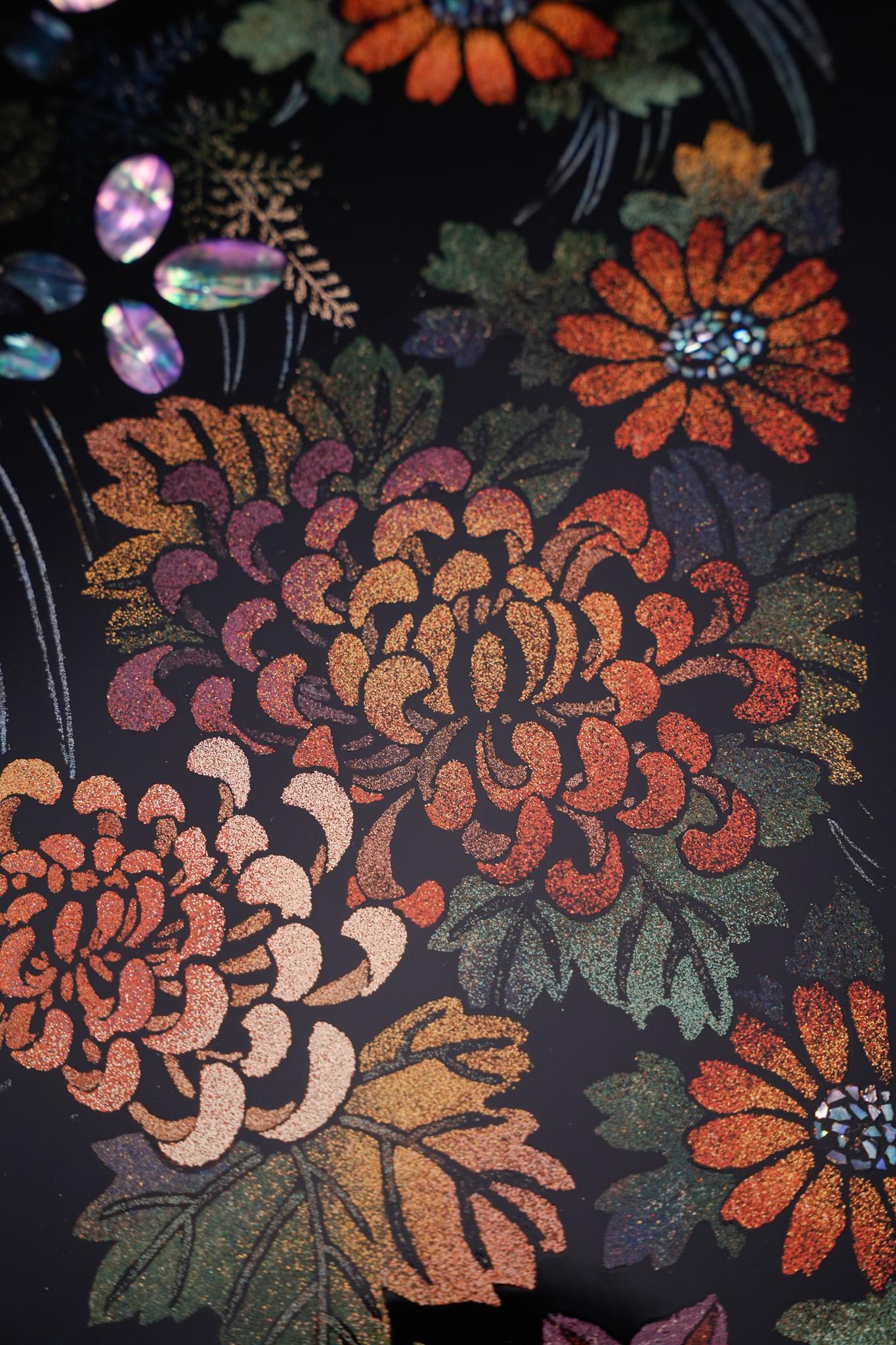 Chrysantheme Polierte Maki-e-Lackdose im Angebot 5