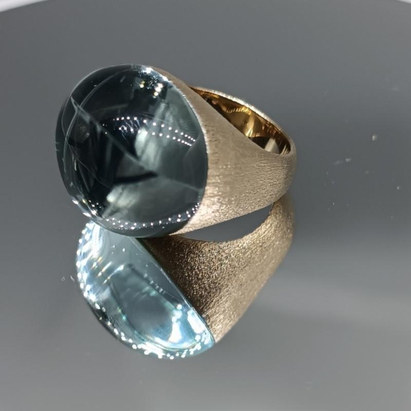 H.Stern Gold ring with blue topaz In New Condition For Sale In BILBAO, ES