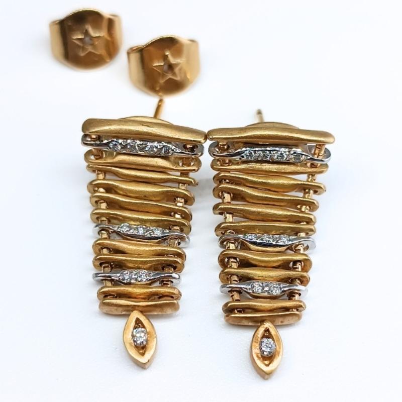 H.Stern Noble Gold earrings with Diamonds For Sale 2