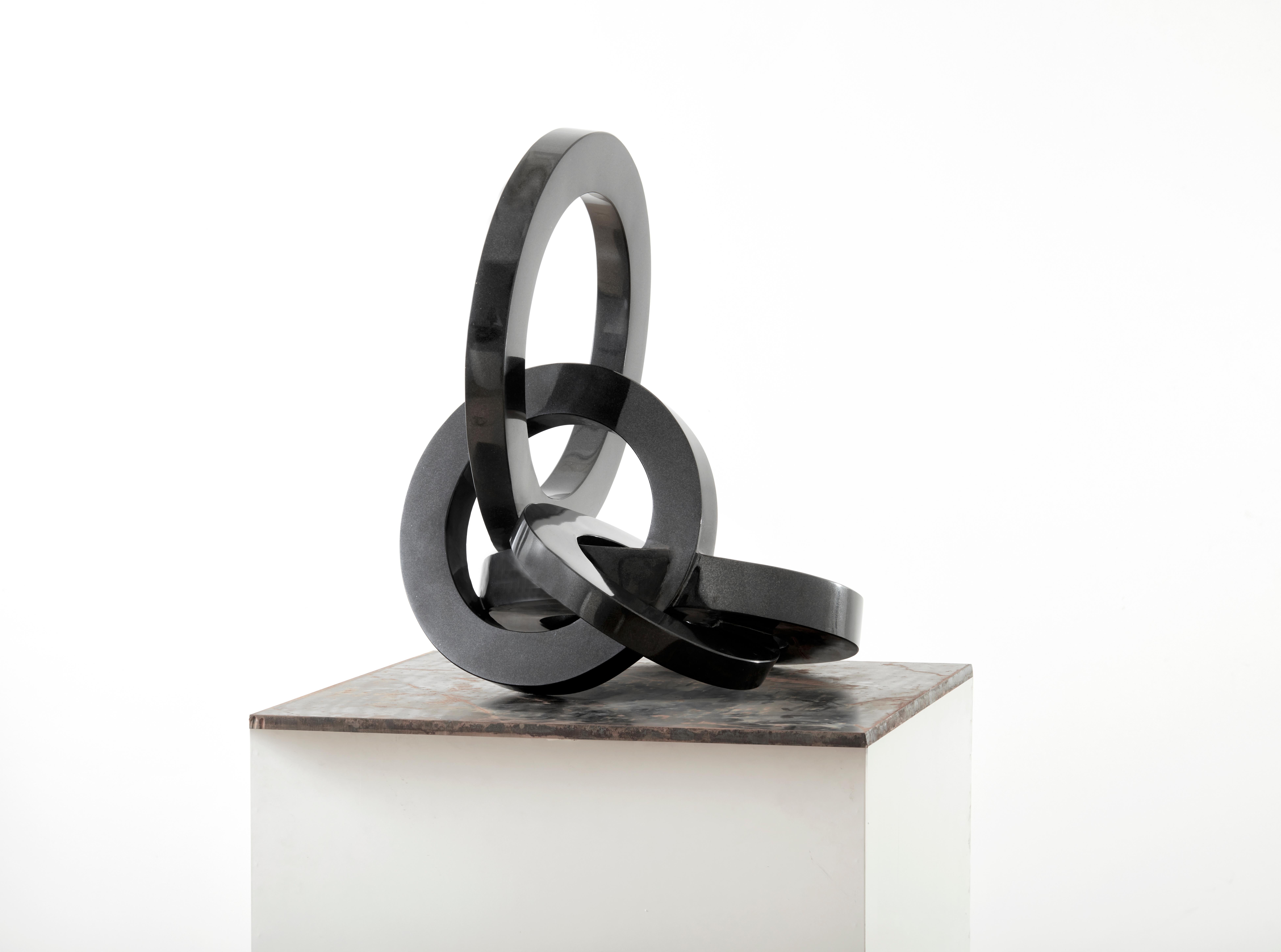 Chaos Theory / Extension- Sculpture abstraite en granit noir et fer, 2020  