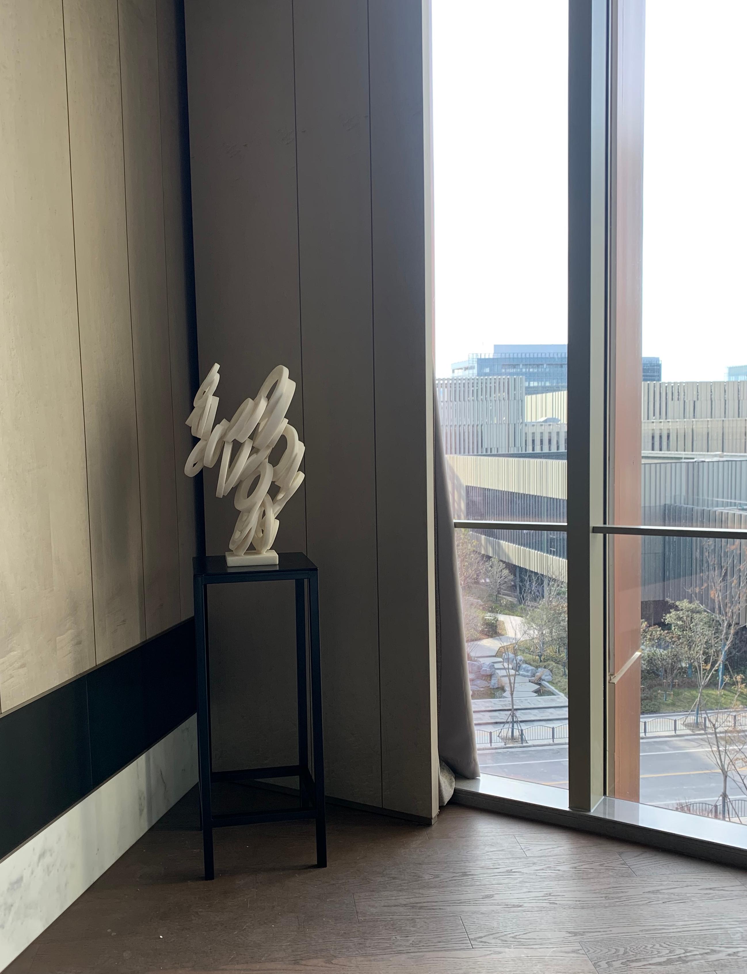 Sculpture en marbre blanc et en acier inoxydable « Chaos Theory-Cumulation », 2020 en vente 4