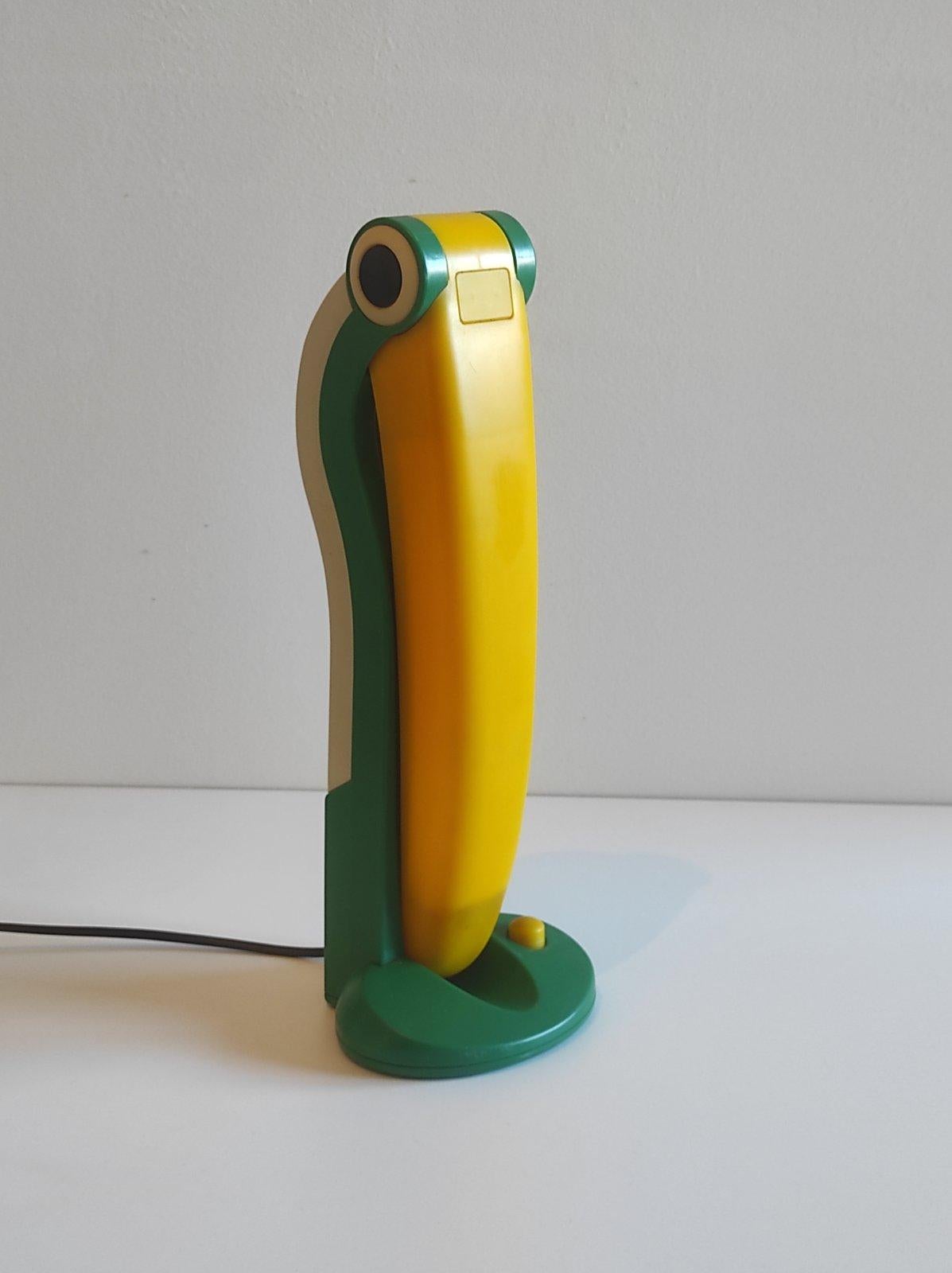 Mid-Century Modern H.T.Huang Toucan Table Lamp 1980s