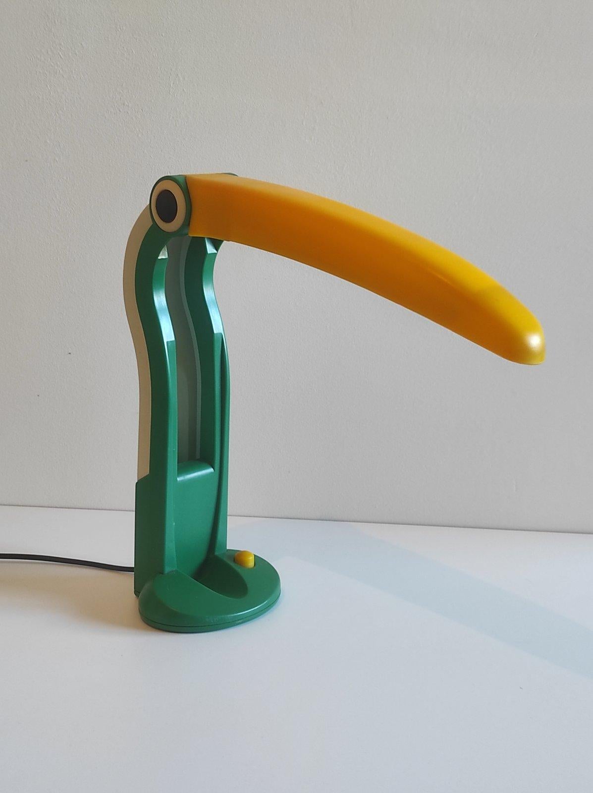 Italian H.T.Huang Toucan Table Lamp 1980s