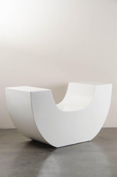 Huang-Stuhl, cremefarben lackiert von Robert Kuo, limitierte Auflage