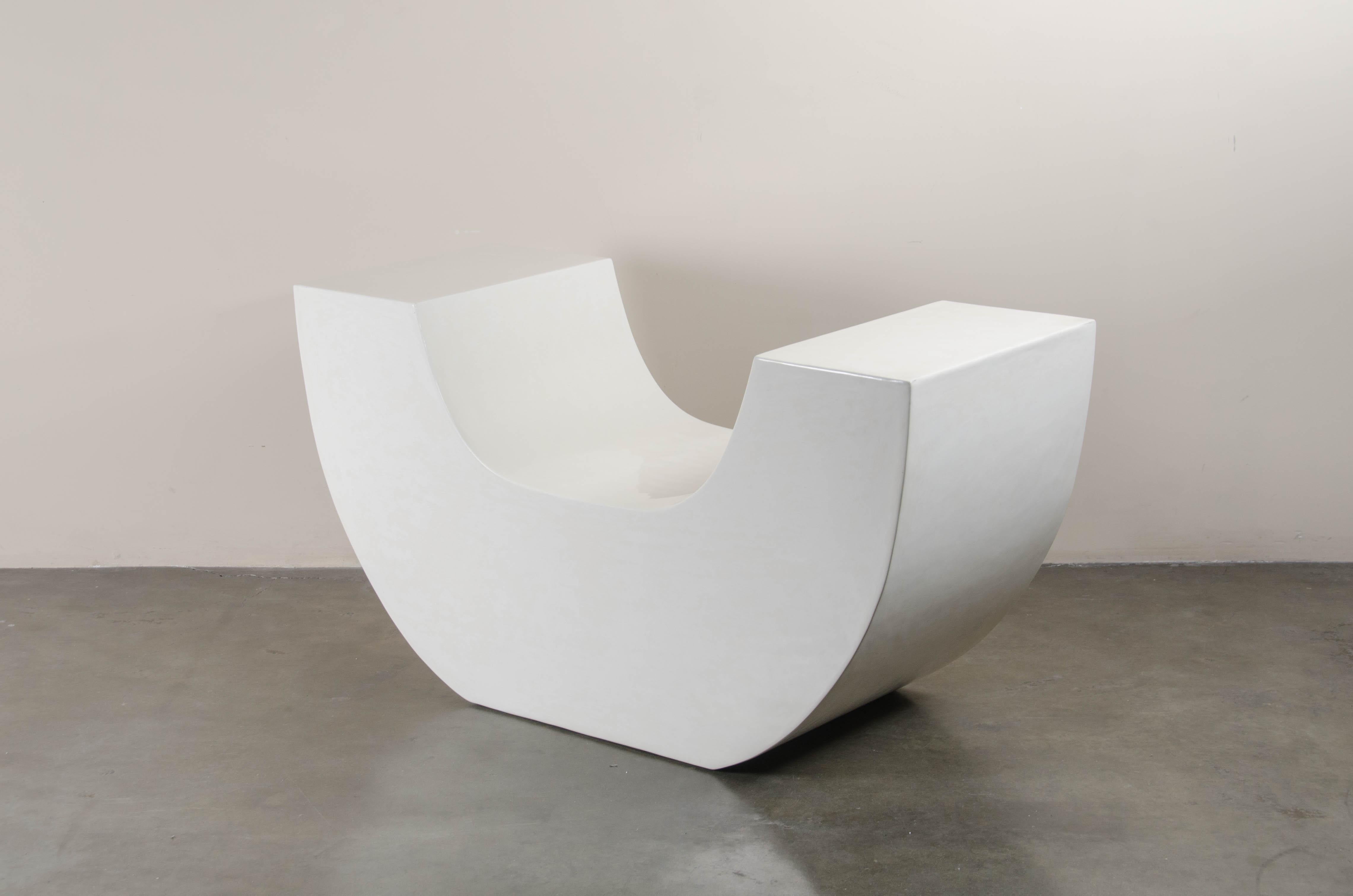 Huang Chair, Cream Lacquer by Robert Kuo, Limited Edition In New Condition For Sale In Los Angeles, CA
