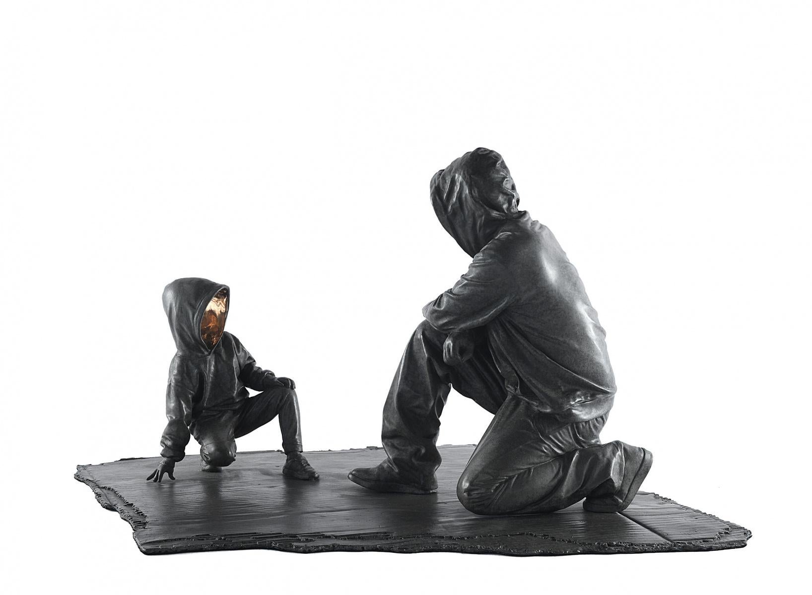 "Dear Thedodsia" Sculpture en bronze 13 x 15 x 13 pouces Edition 3/8 par Huang Yulong

À PROPOS DE L'ARTISTE
Huang Yulong est né en 1983 dans la province d'Anhui, en Chine. En 2007, il a obtenu une licence en sculpture de l'Institut de céramique de