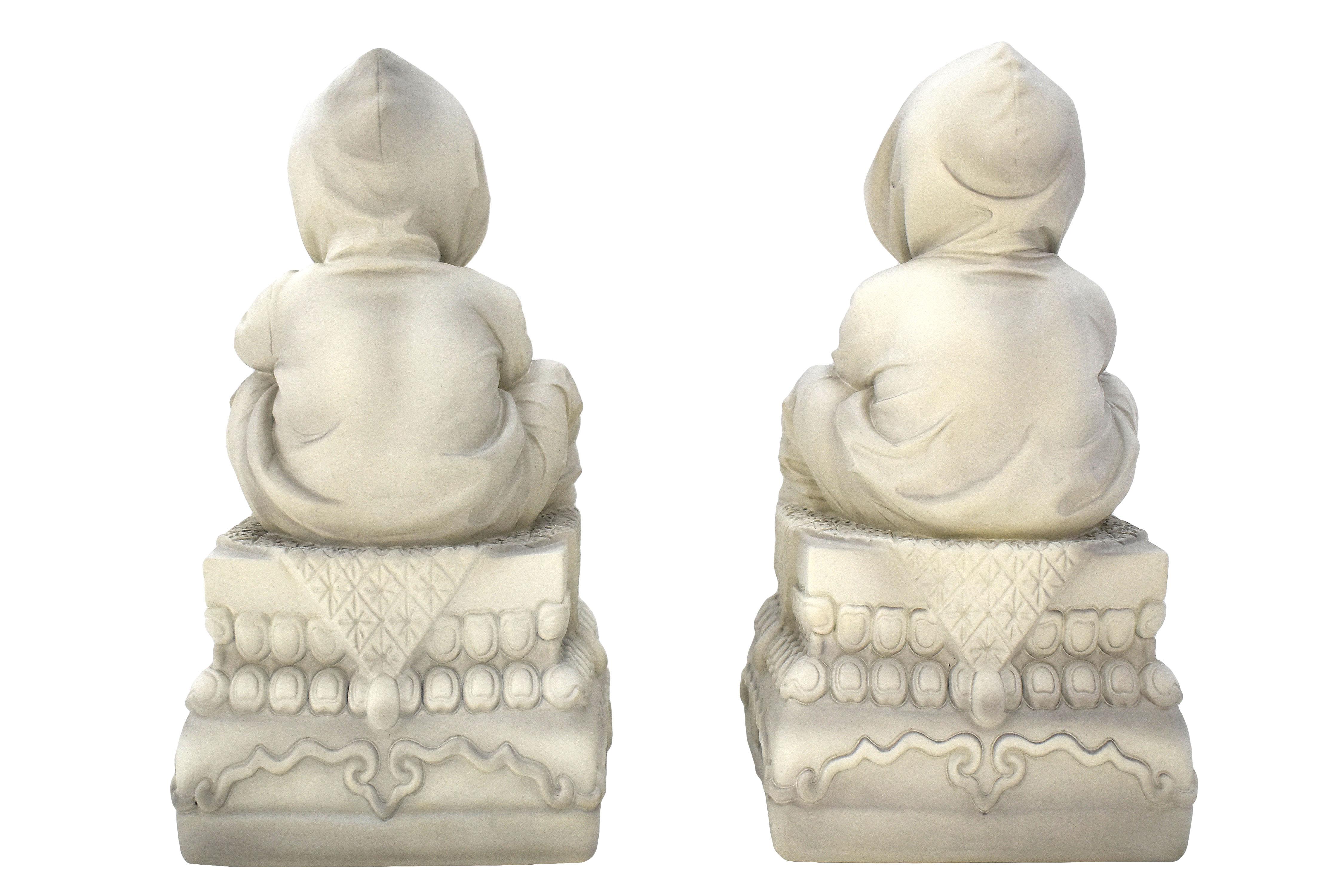 I leoni - Sculpture di Huang Yulong