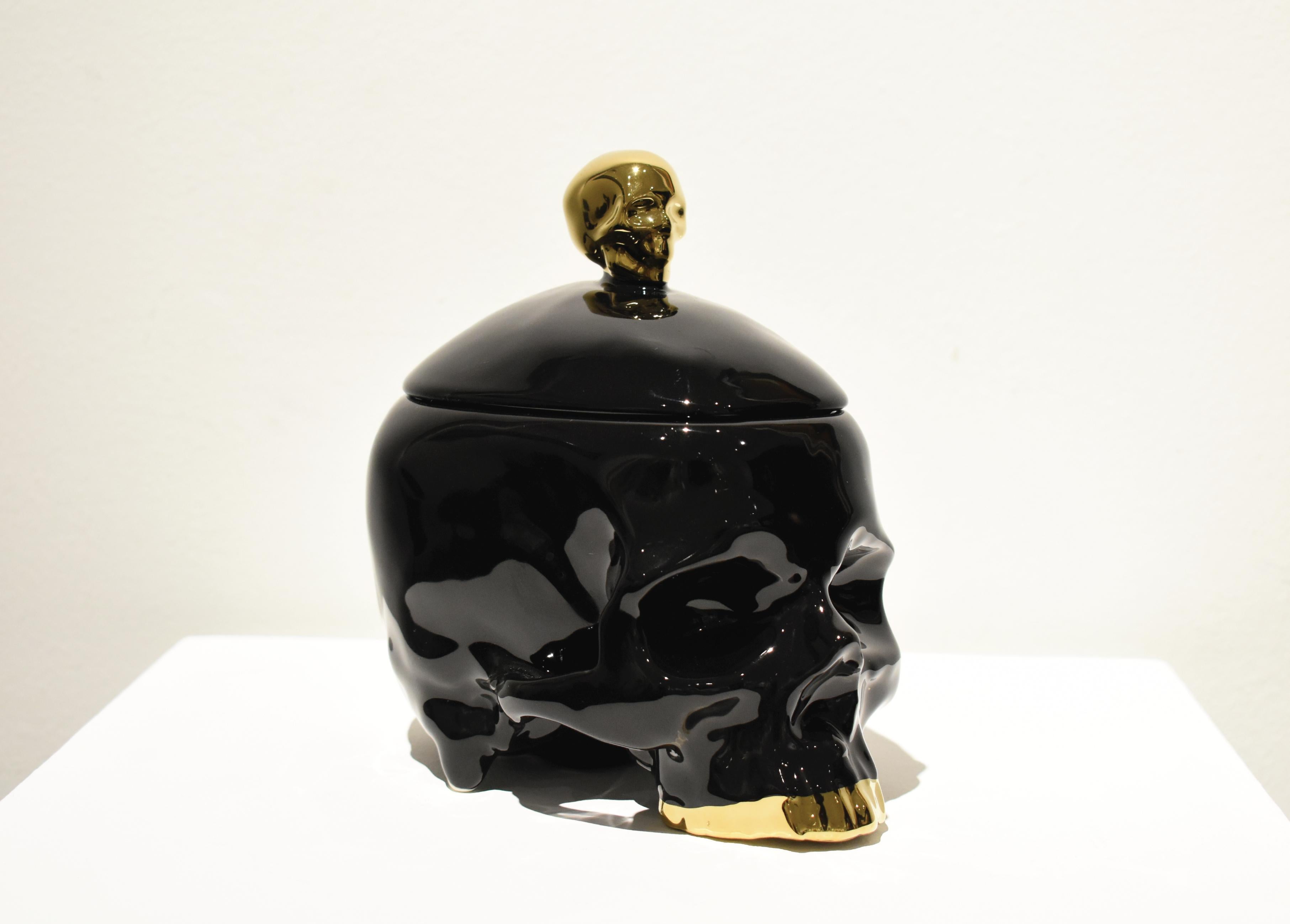 Porcelain Sculpture With Skull Shape In Black & Gold Color, Removable Cover - White Still-Life Sculpture by Huang Yulong