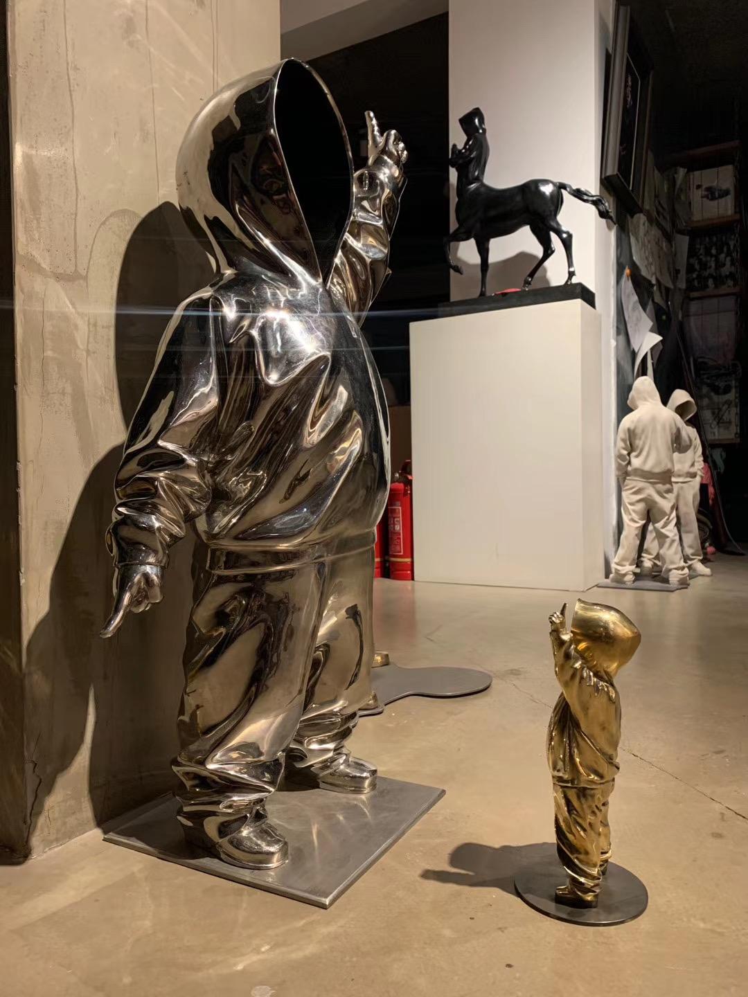 „Tiandi“ Edelstahl-Skulptur 79