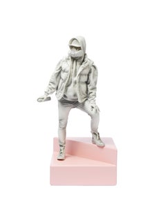 "¿Qué pasa gente? Escultura de resina "UMI" 13" x 8" x 8"  por Huang Yulong
