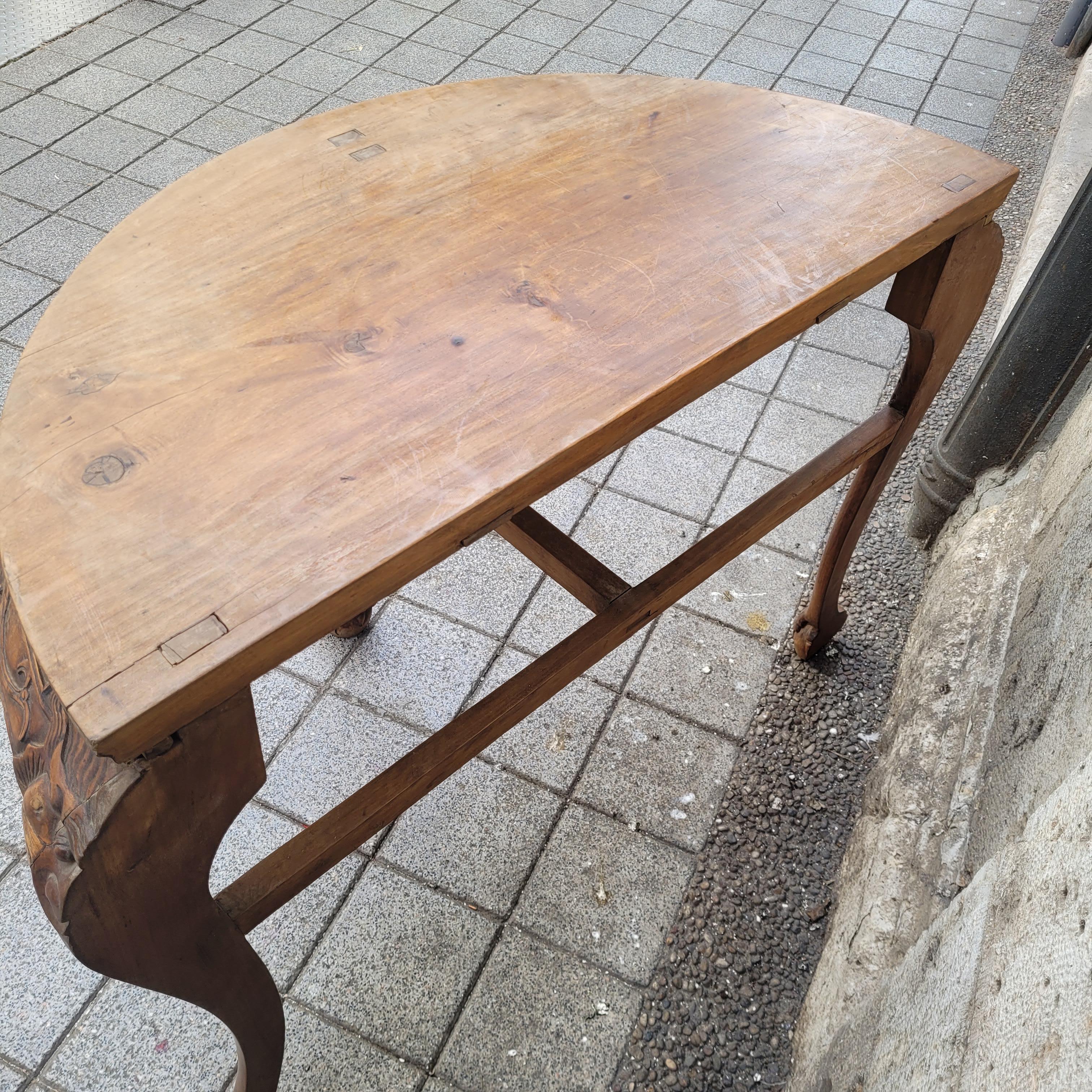 Huanghuali Demilune Table, Yueyazhuo. im Angebot 13