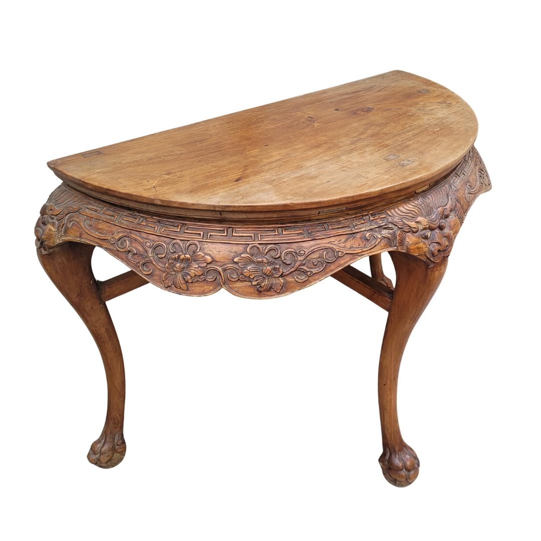 Huanghuali Demilune Table, Yueyazhuo. (Chinesischer Export) im Angebot