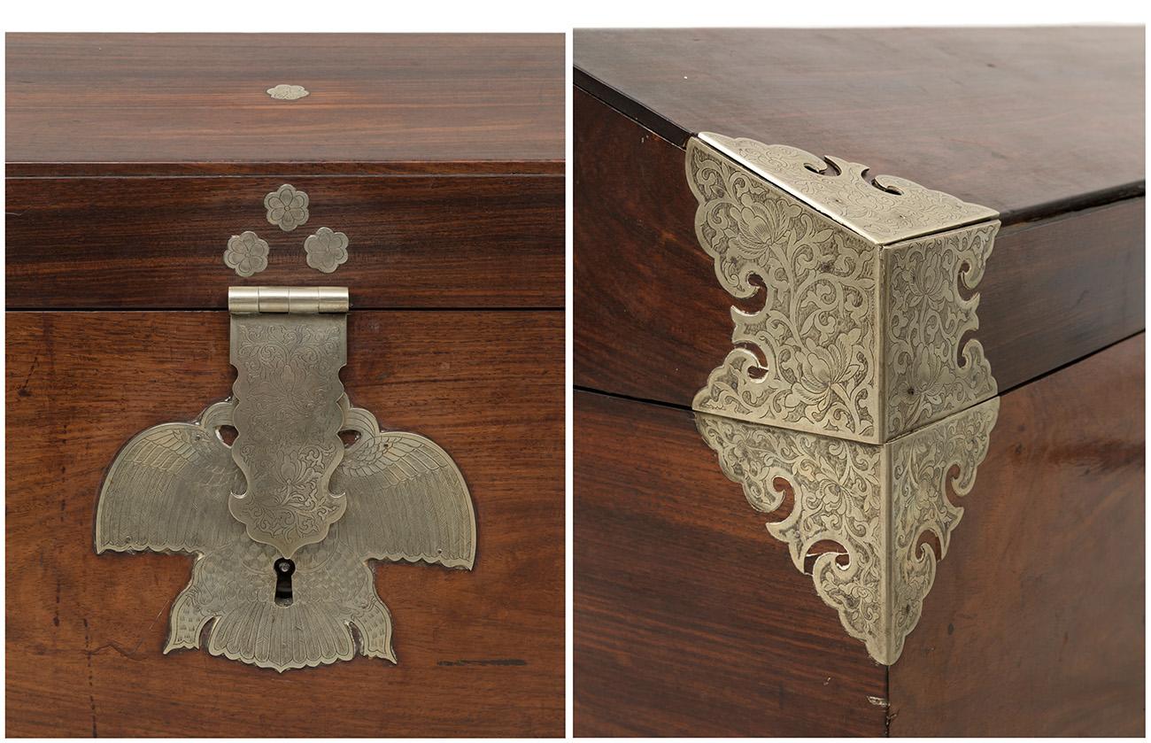 Chinese Export Huanghuali wooden trunk; China, early 18th Century. For Sale
