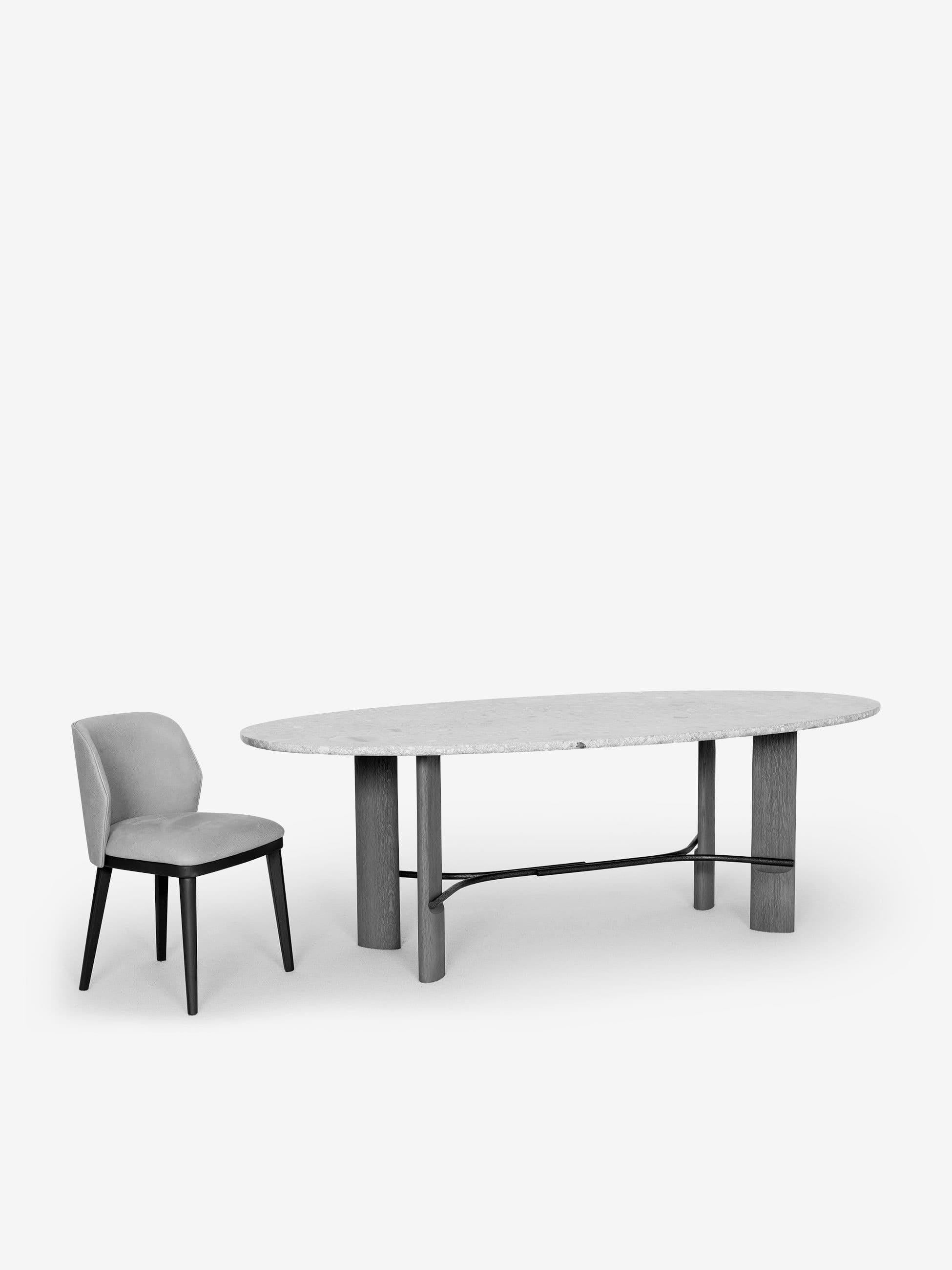 Table de salle à manger HUB avec plateau en marbre Ceppo Di Gre de la collection Particuliere Neuf - En vente à Sag Harbor, NY