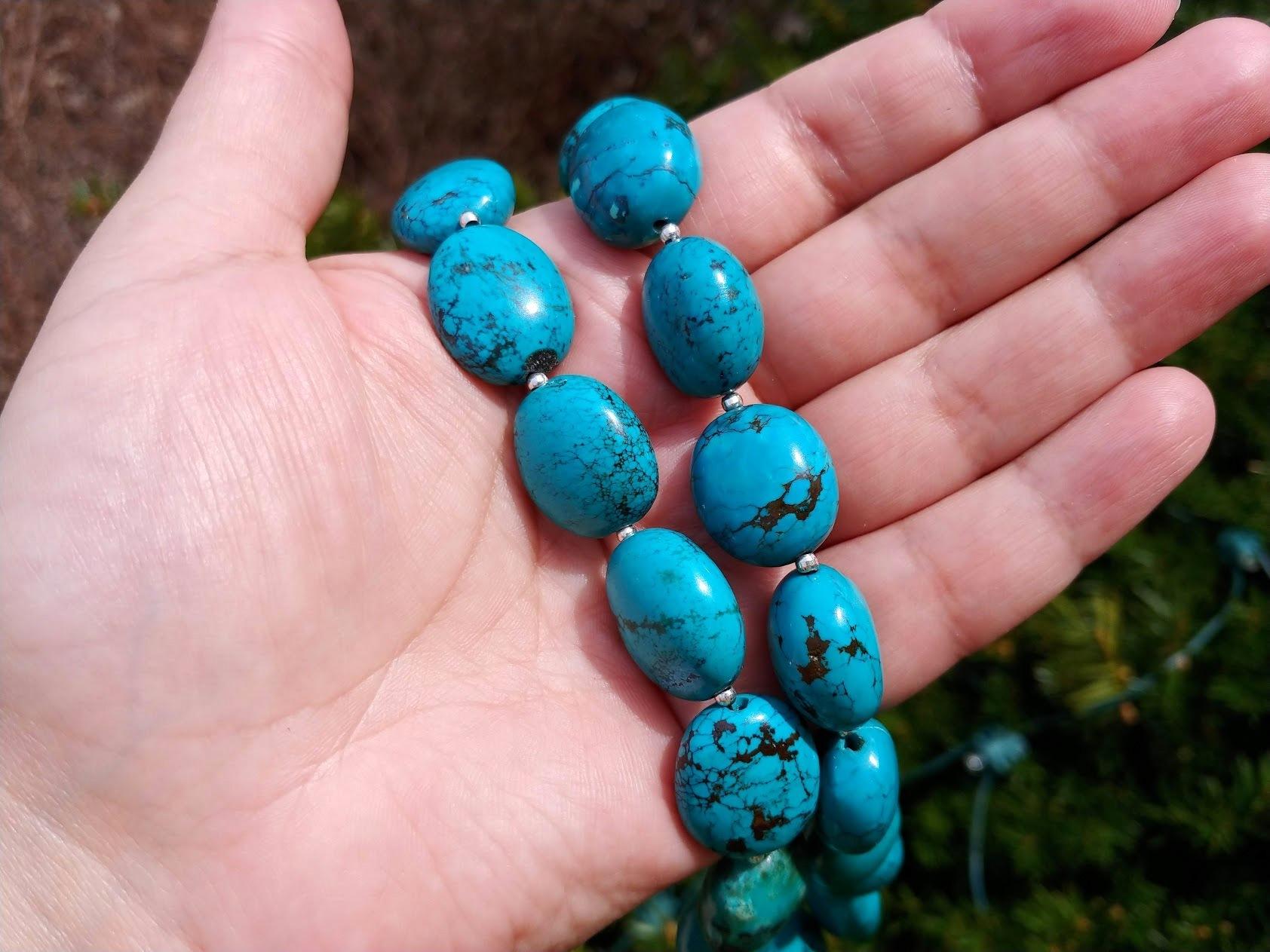 Hubei Turquoise Necklace With Turquoise Clasp For Sale 3